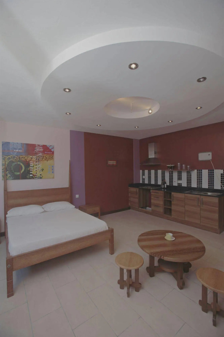 Cowrie Shell Beach Apartments