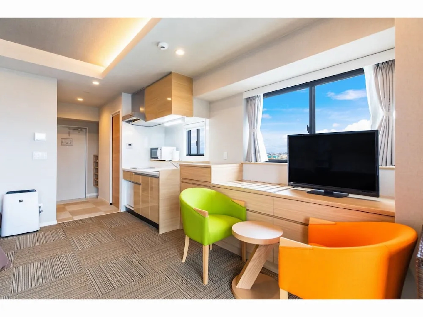 Yenn's Marina Inn Mercy