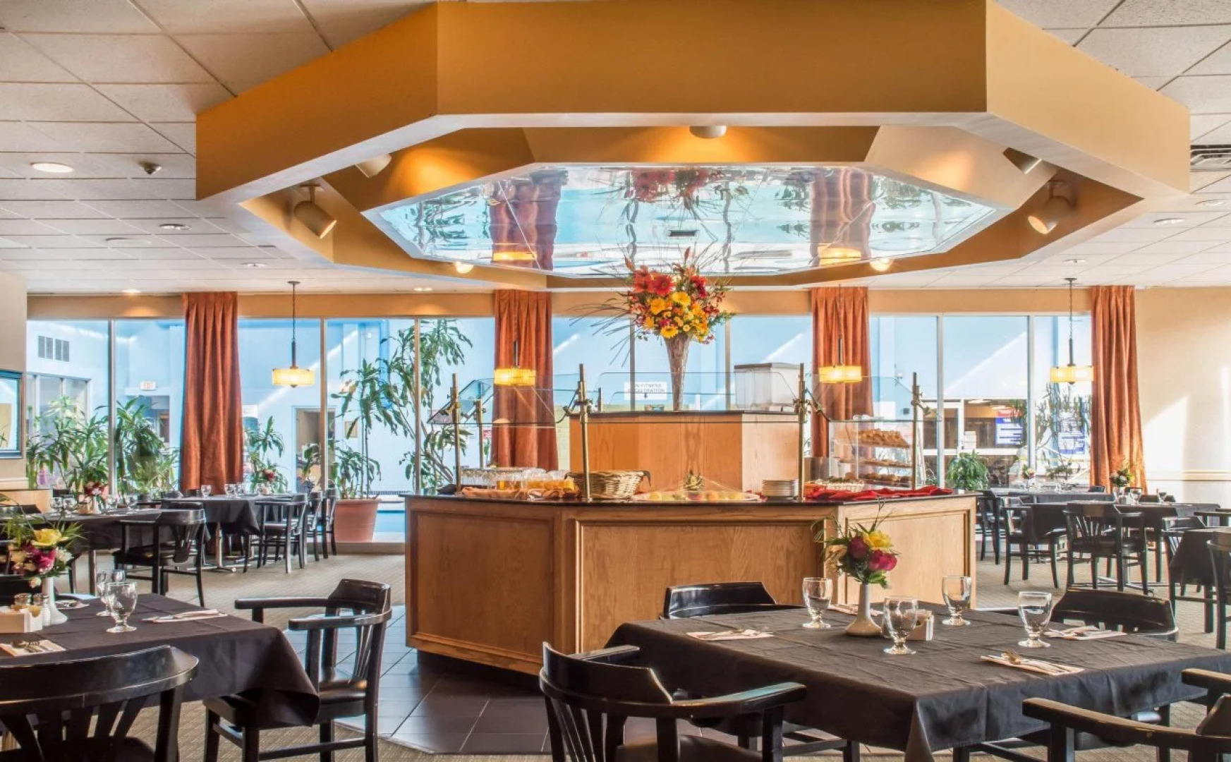 TownePlace Suites by Marriott Oshawa