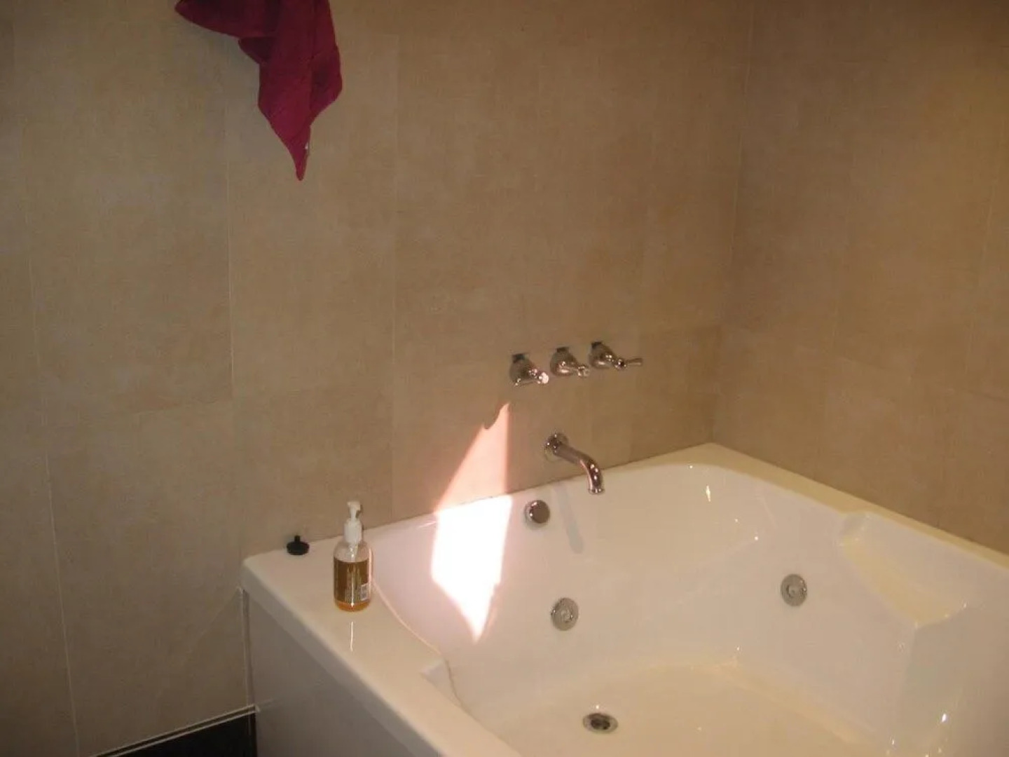 LAS MORAS multiespacio