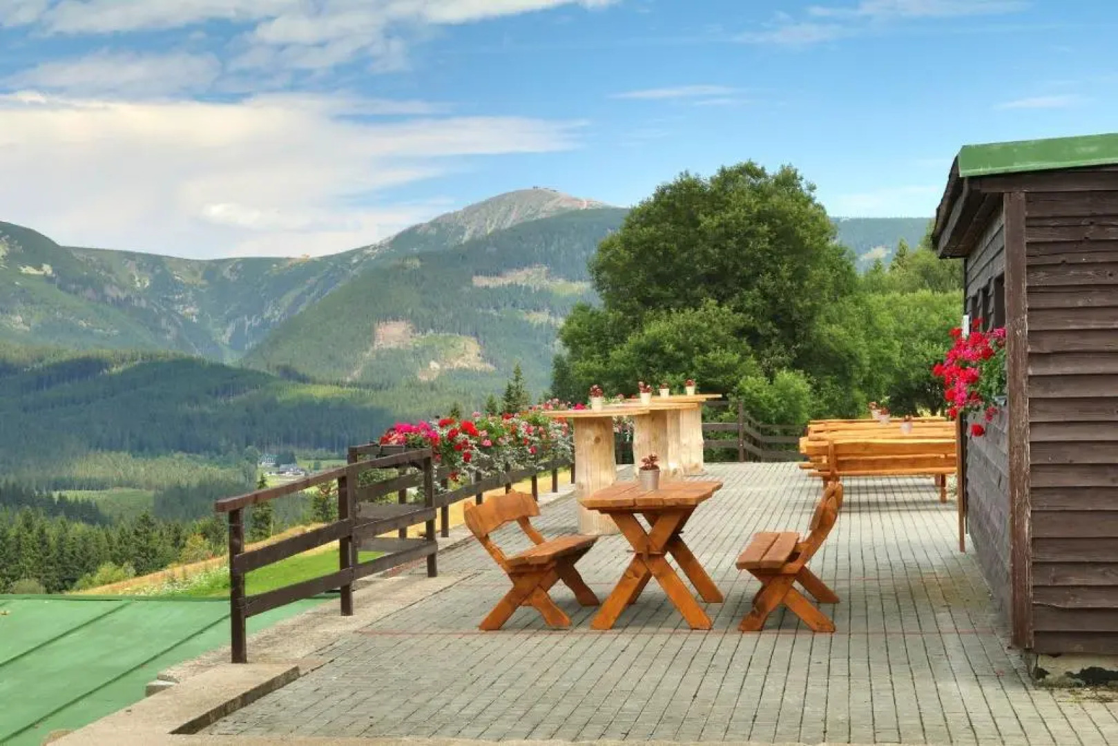 Horský hotel Žižkova bouda