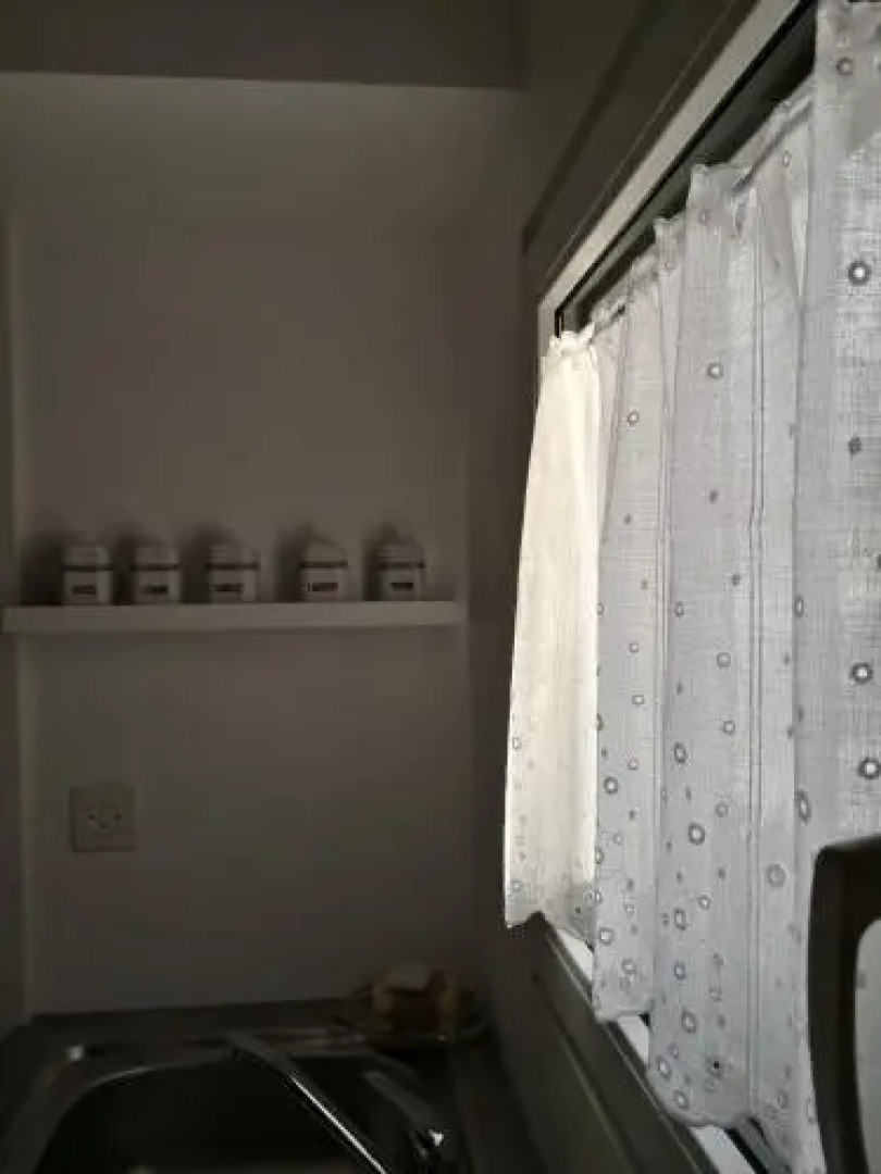 Studio with free parking. Nice terrace.