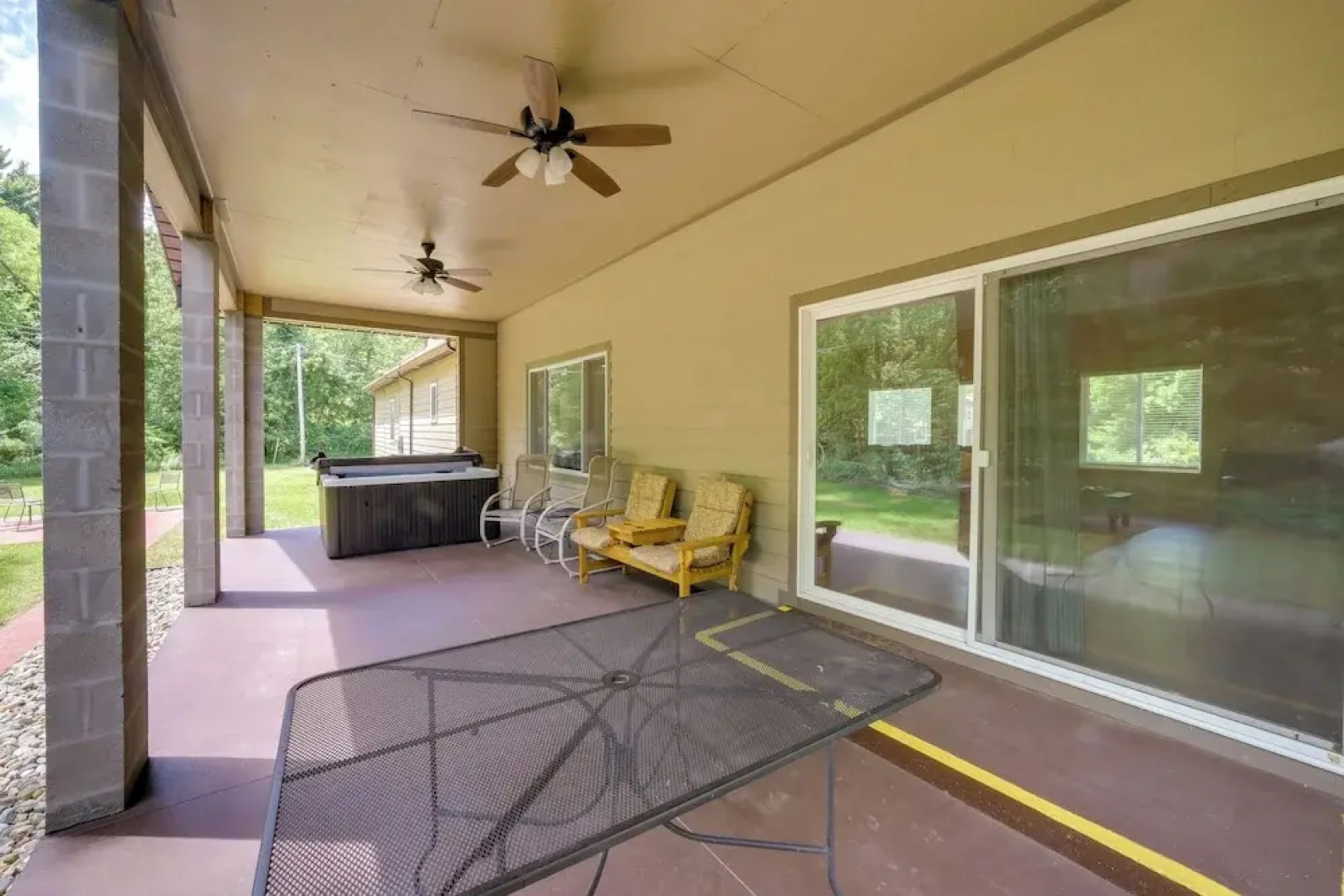 Spacious House on Half Acre < 3 Mi to Beach!