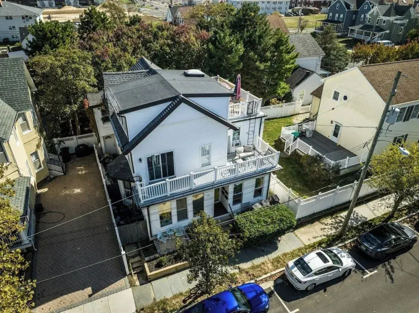 Backstage Beach Bungalow