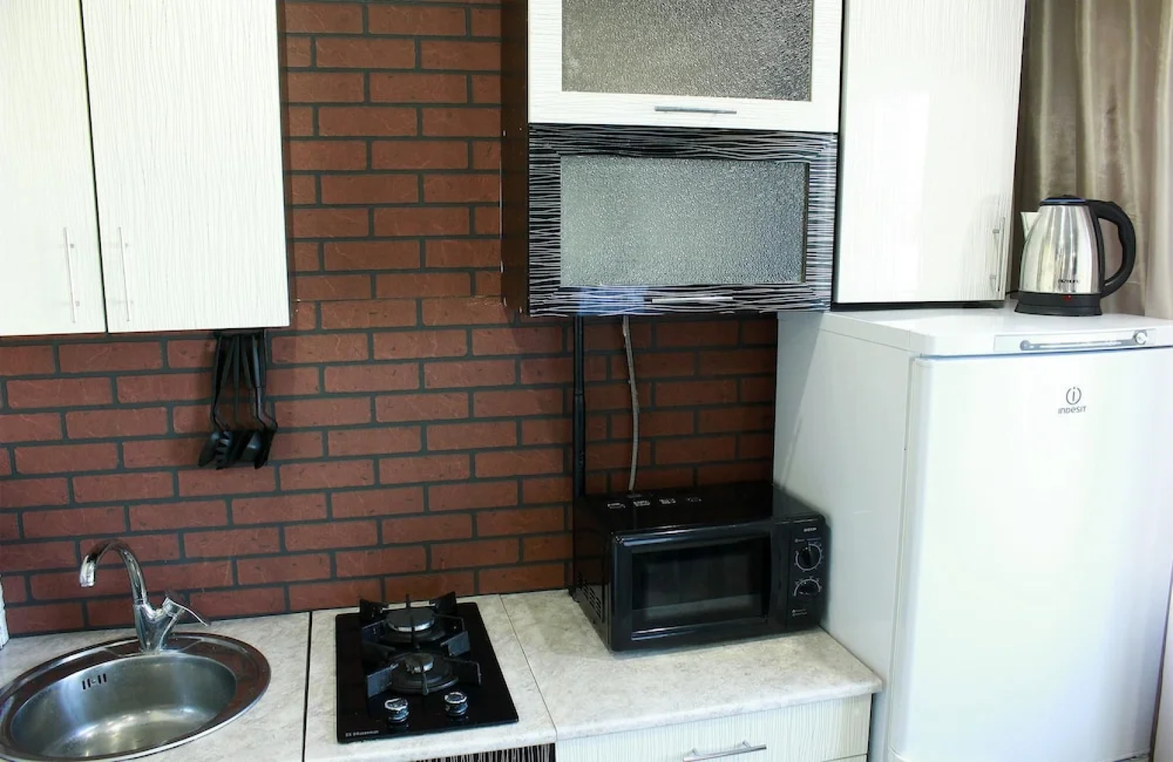 Апартаменты «Добрые сутки», ул. Мартьянова, 63