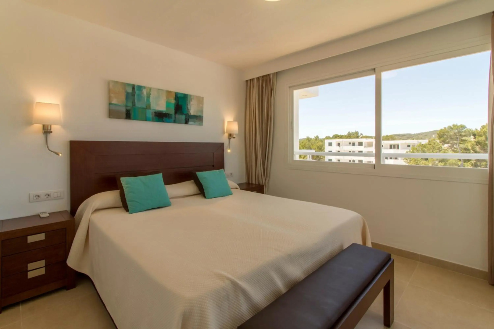 Camelina Suites