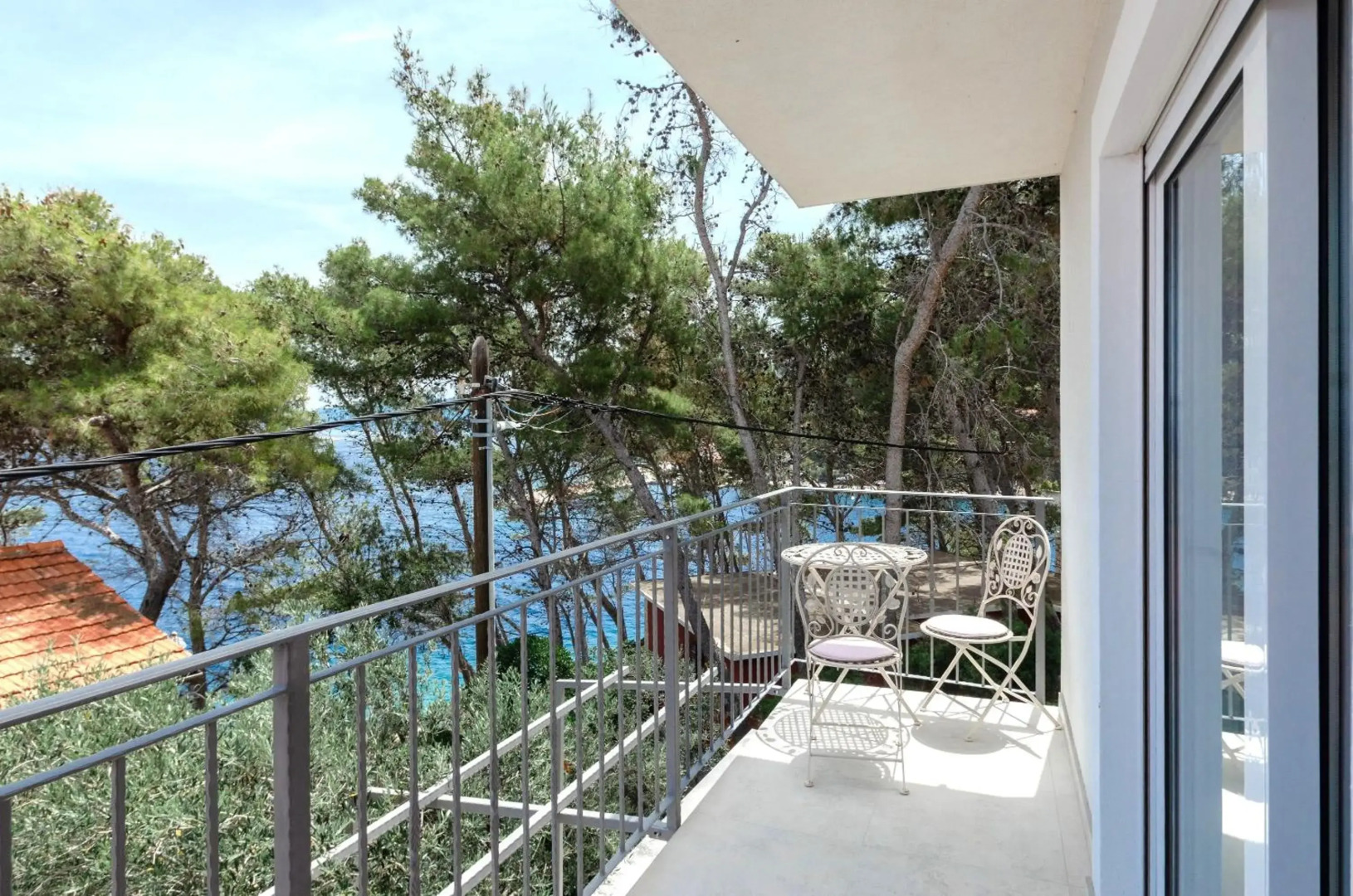 Summer House Bougainvillea by Dubrovnik Colors