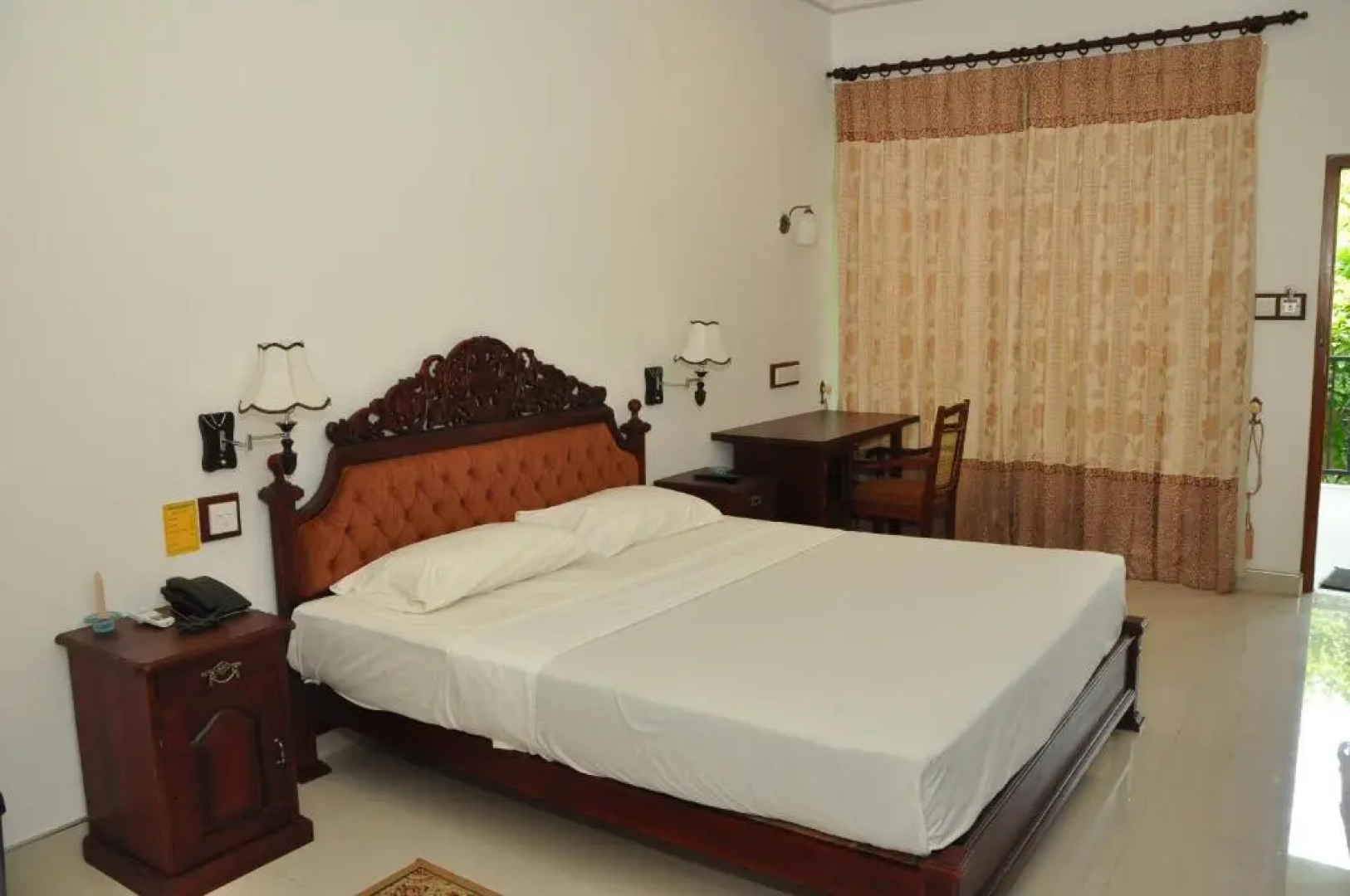 Centauria City Hotel