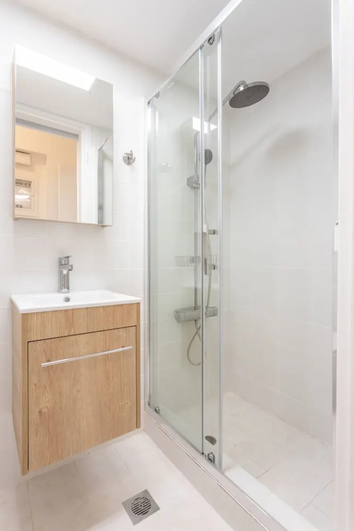 Modern ParkView 2bdr
