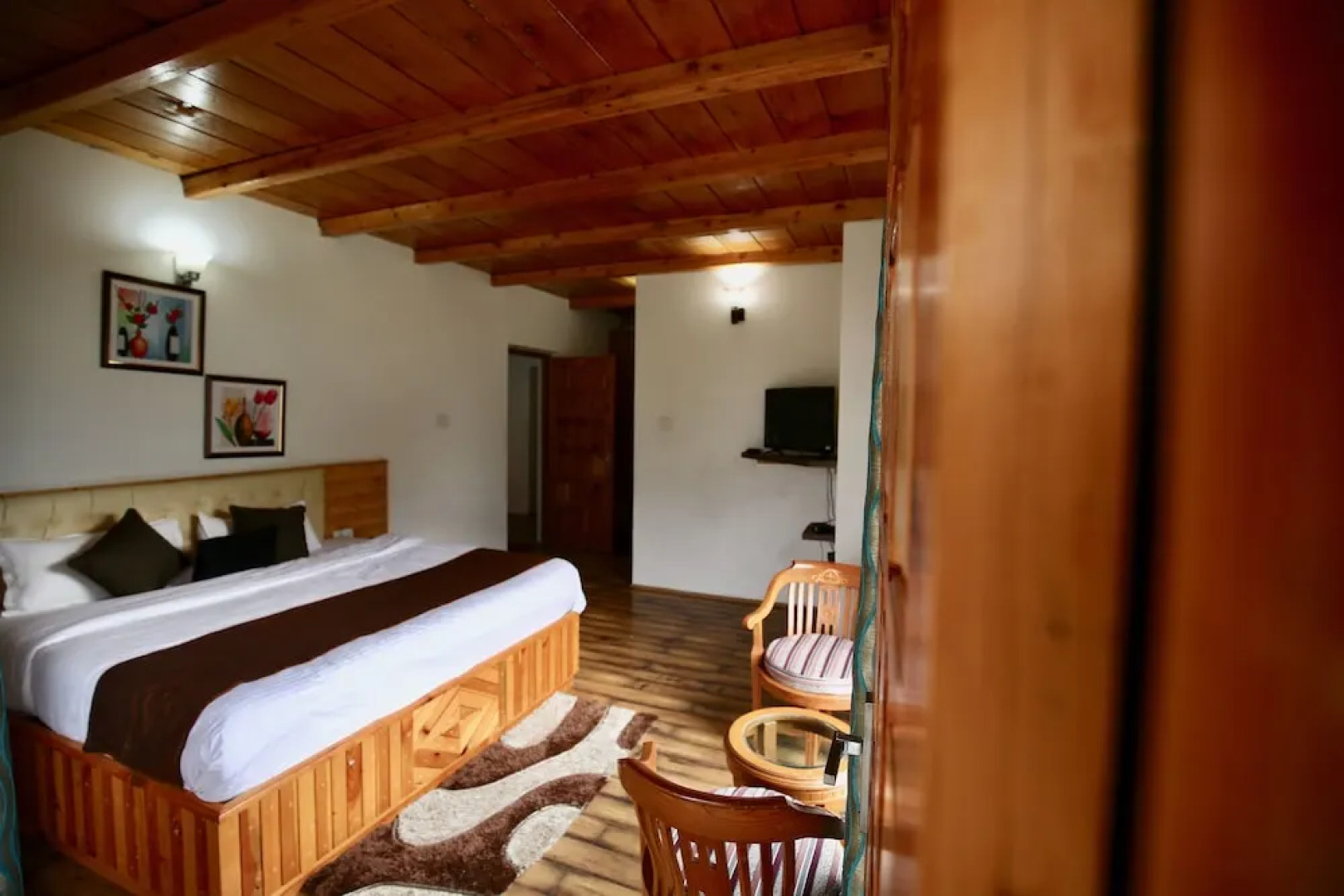 The Holidays Club Manali