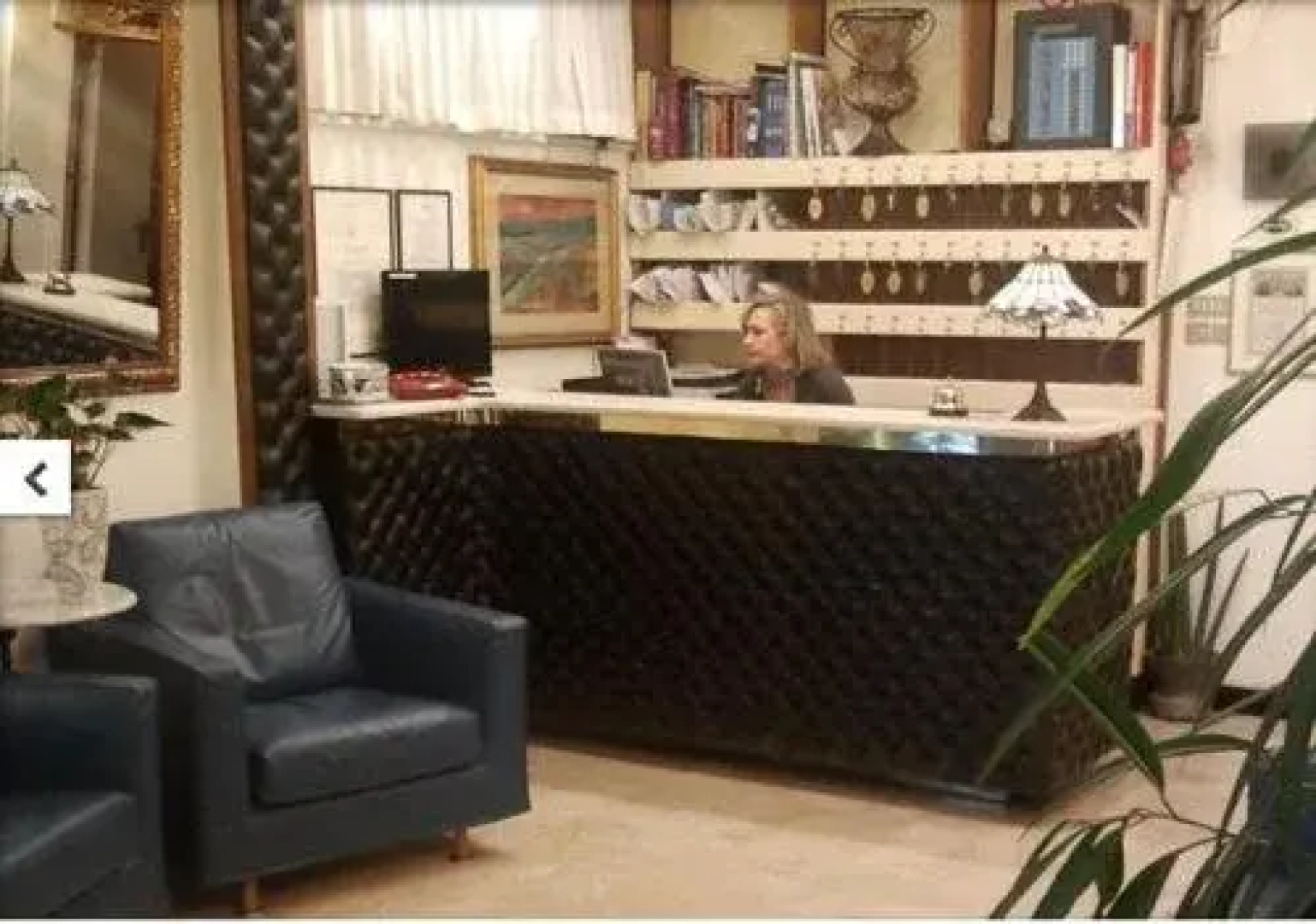 Hotel Tritone