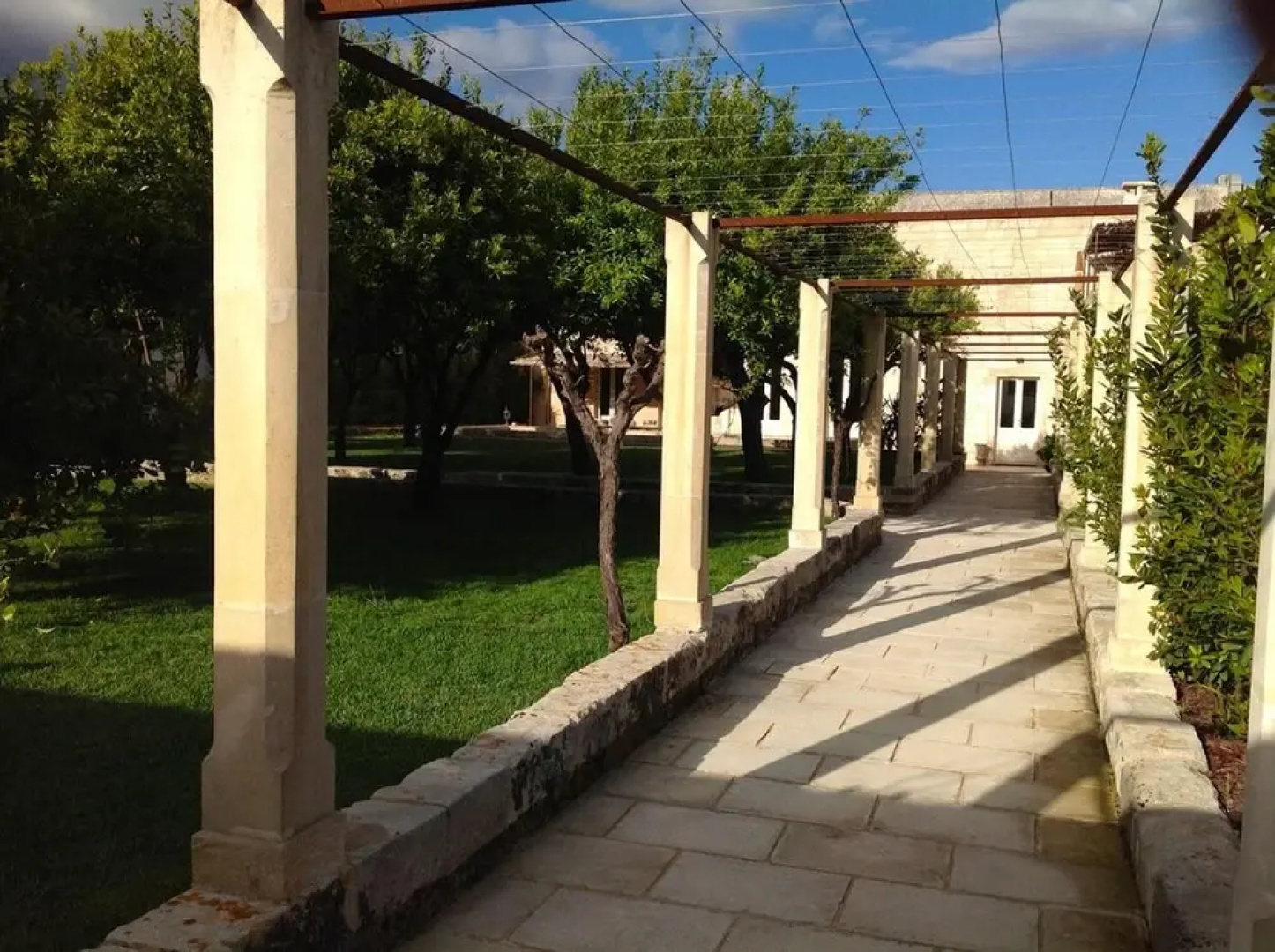 Villa With 6 Bedrooms in Giuggianello, With Private Pool, Furnished Terrace and Wifi - 10 km From the Beach