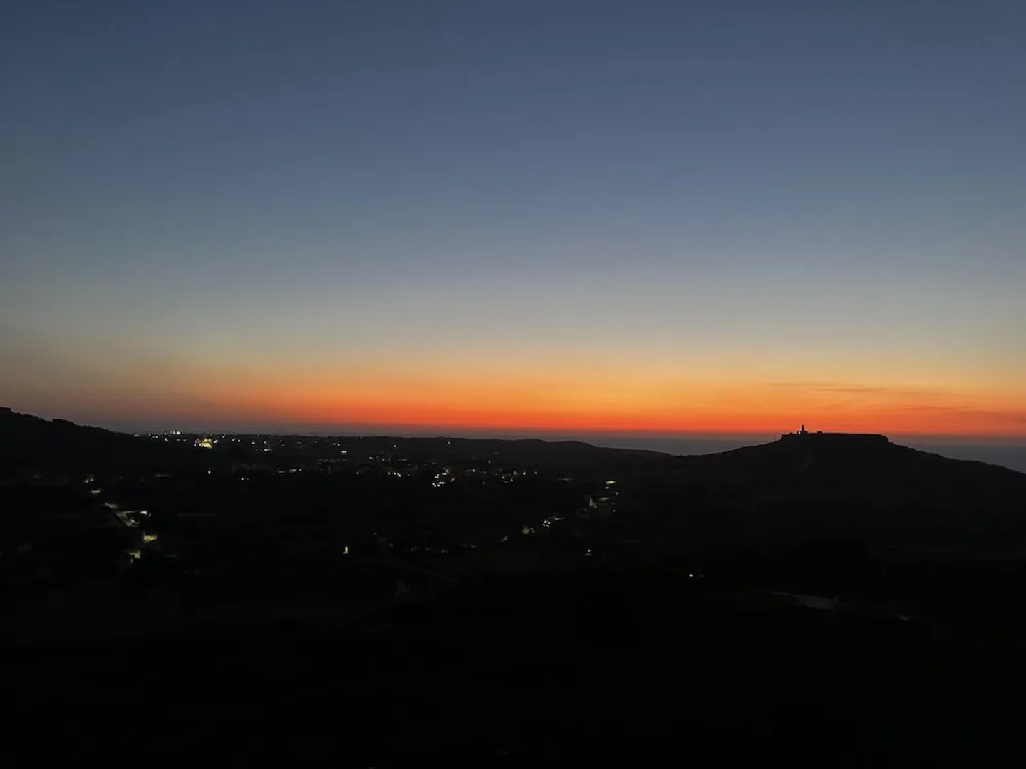 Heritage Living Apartment With Spectacular Views