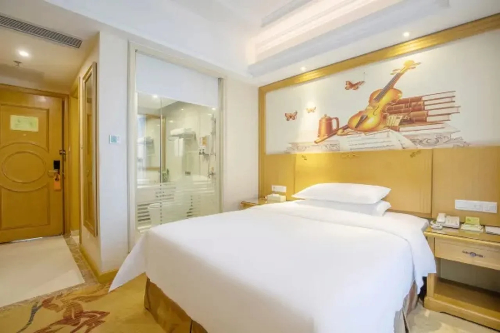 Vienna International Hotel Zhongshan Torch Center