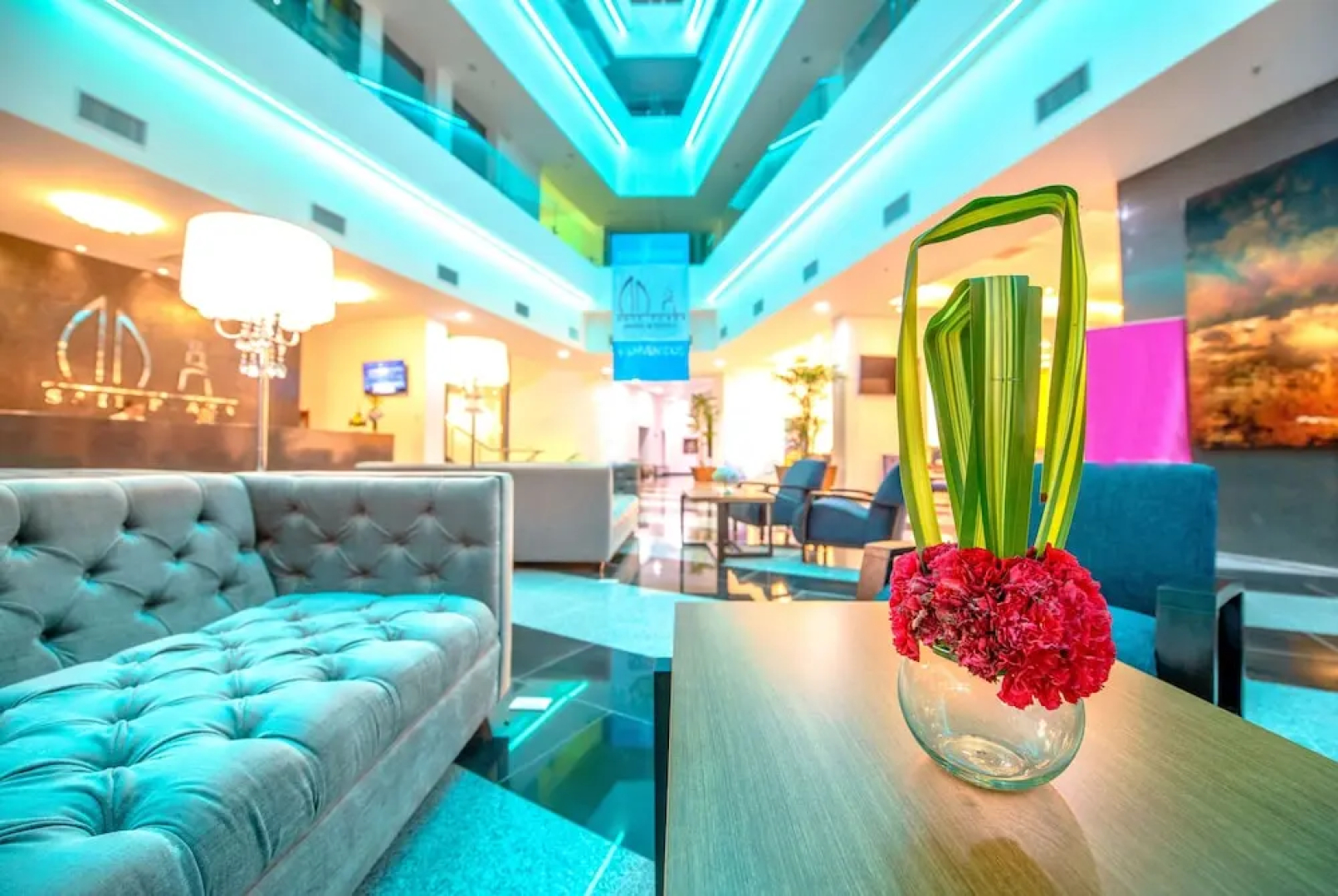 Best Western Premier Sail Plaza Manta