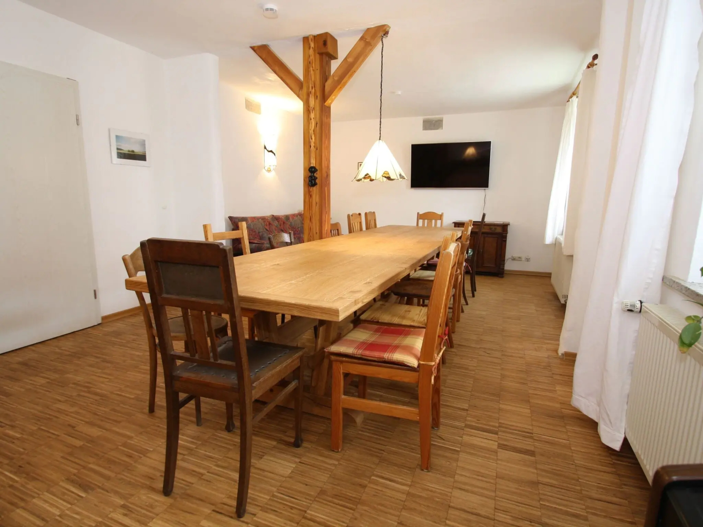 Cottage, Uppost in Upost