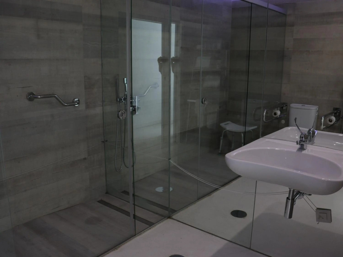 FH Hotel