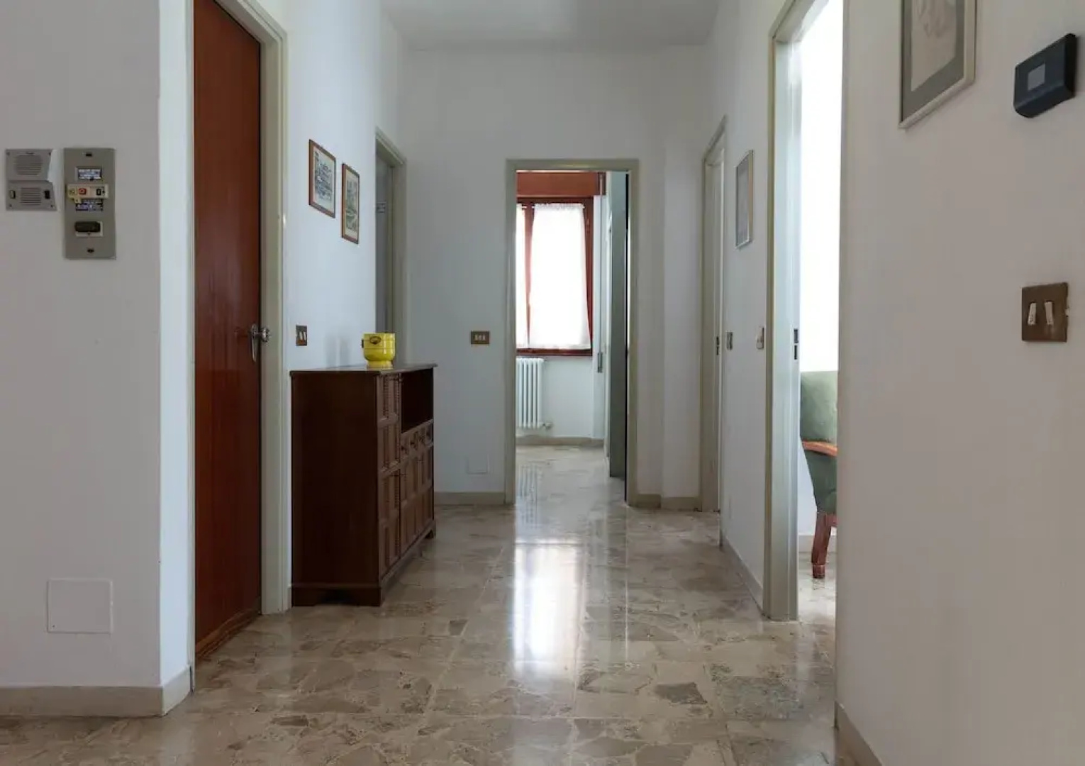 Mamma Ciccia Holiday Home - Lake Front Apartment