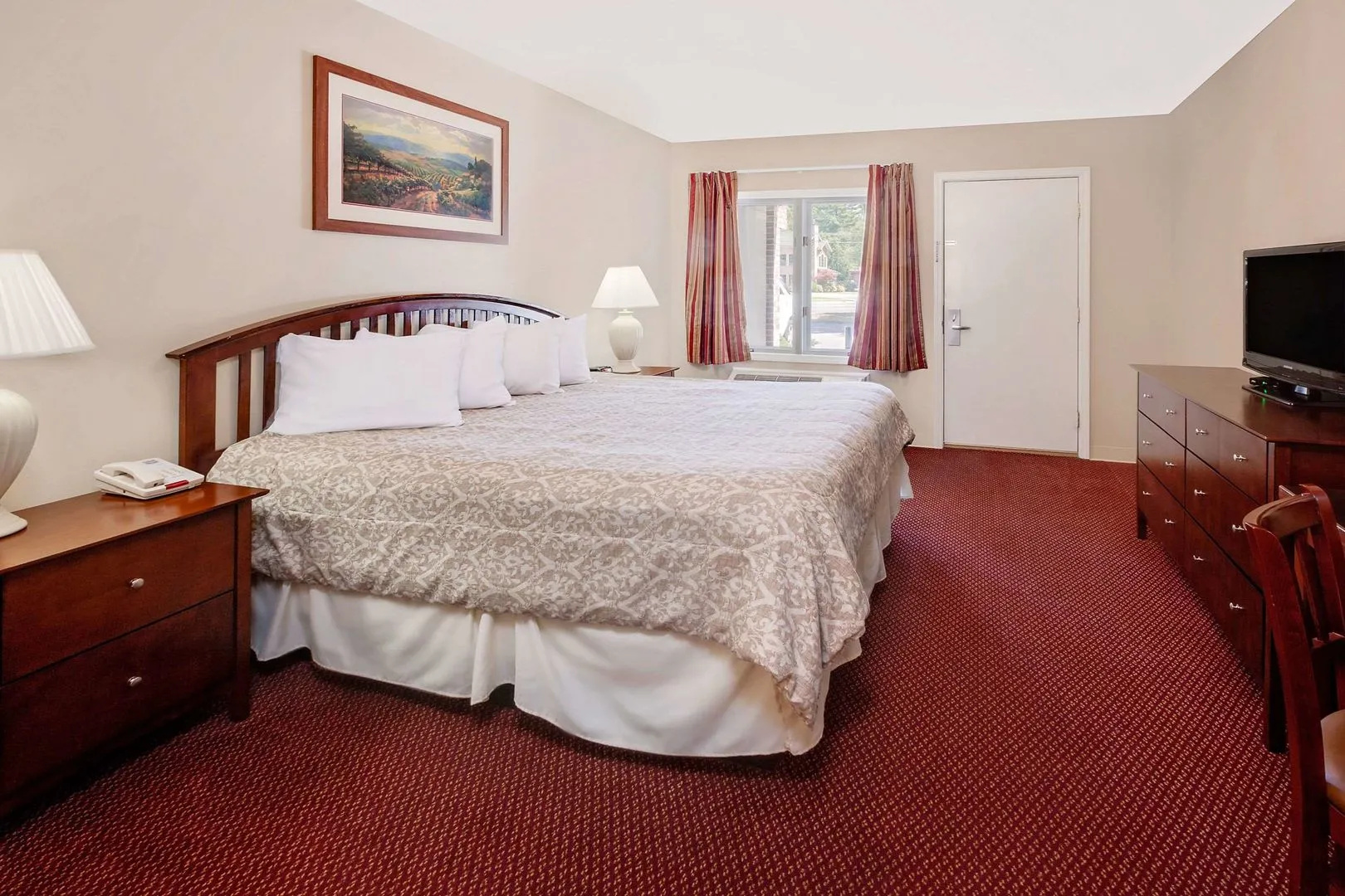 Super 8 by Wyndham Traverse City