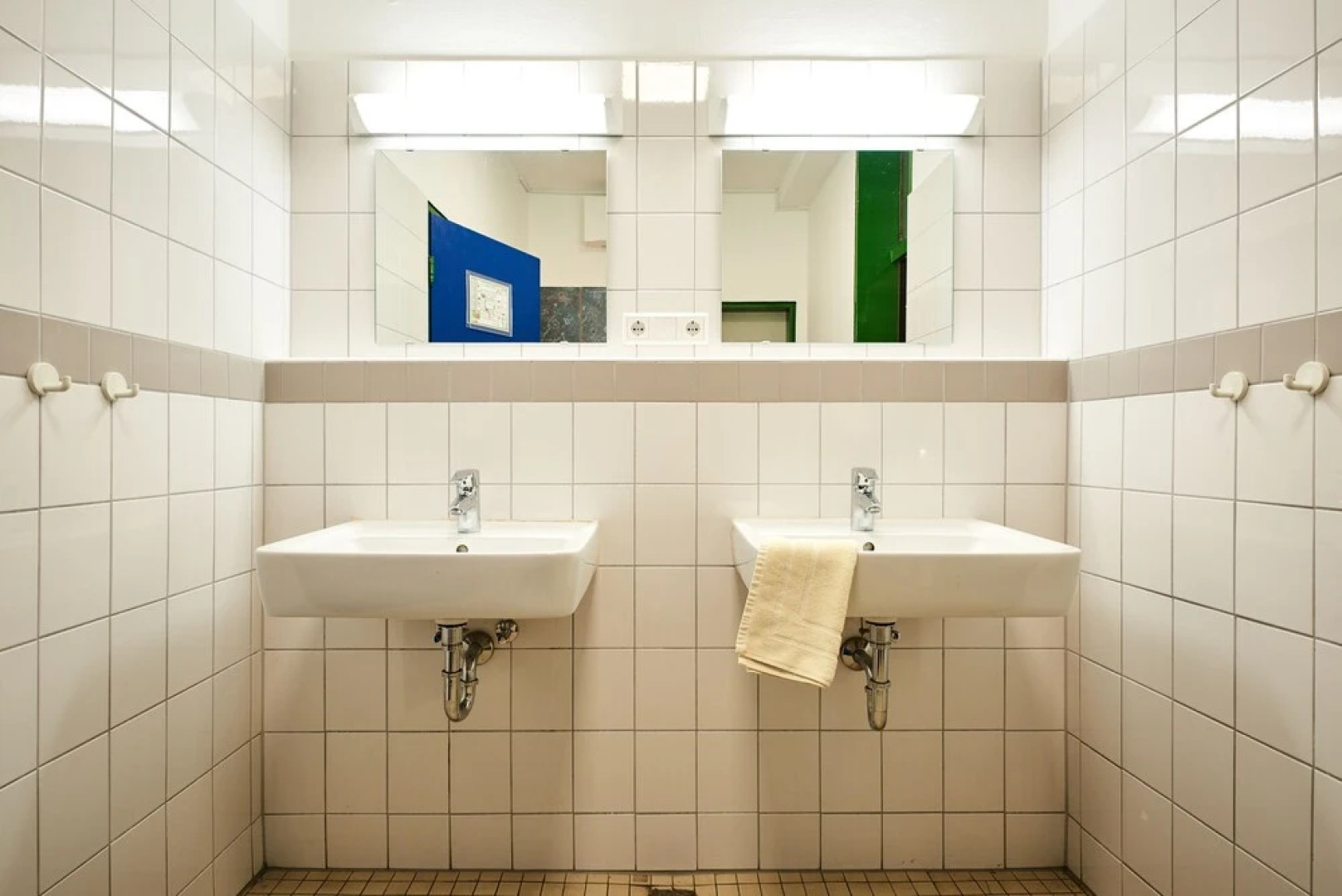 DJH Jugendherberge Biggesee - Hostel