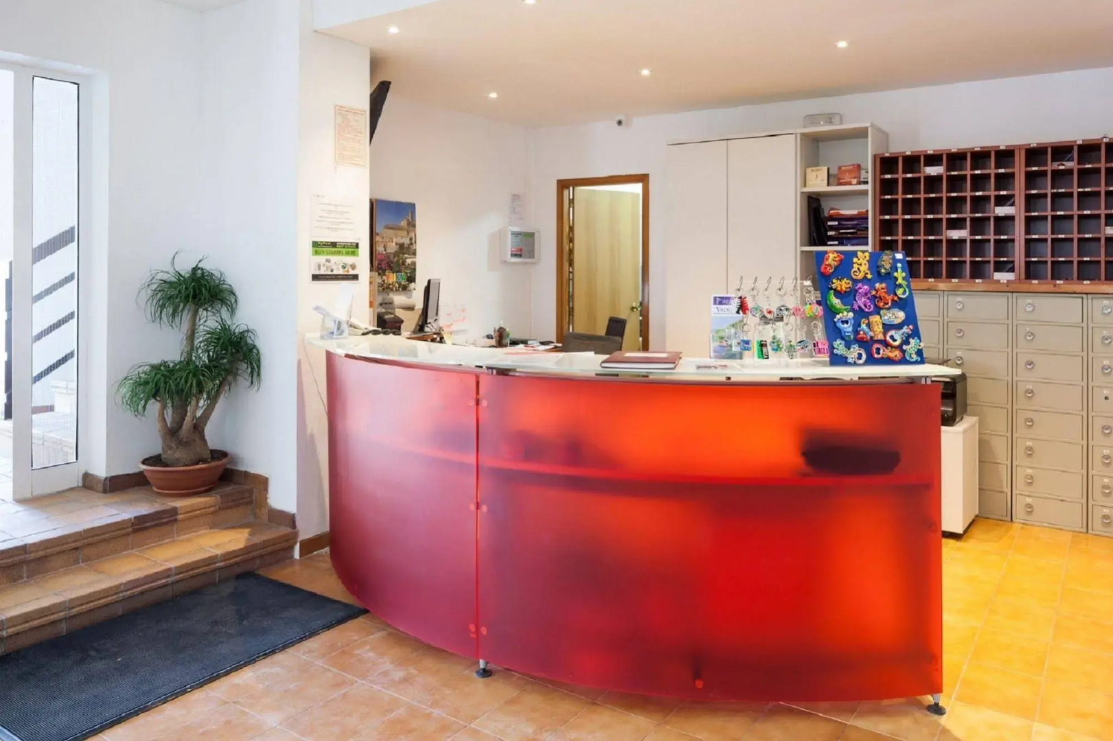 Aparthotel Puerto Cala Vadella