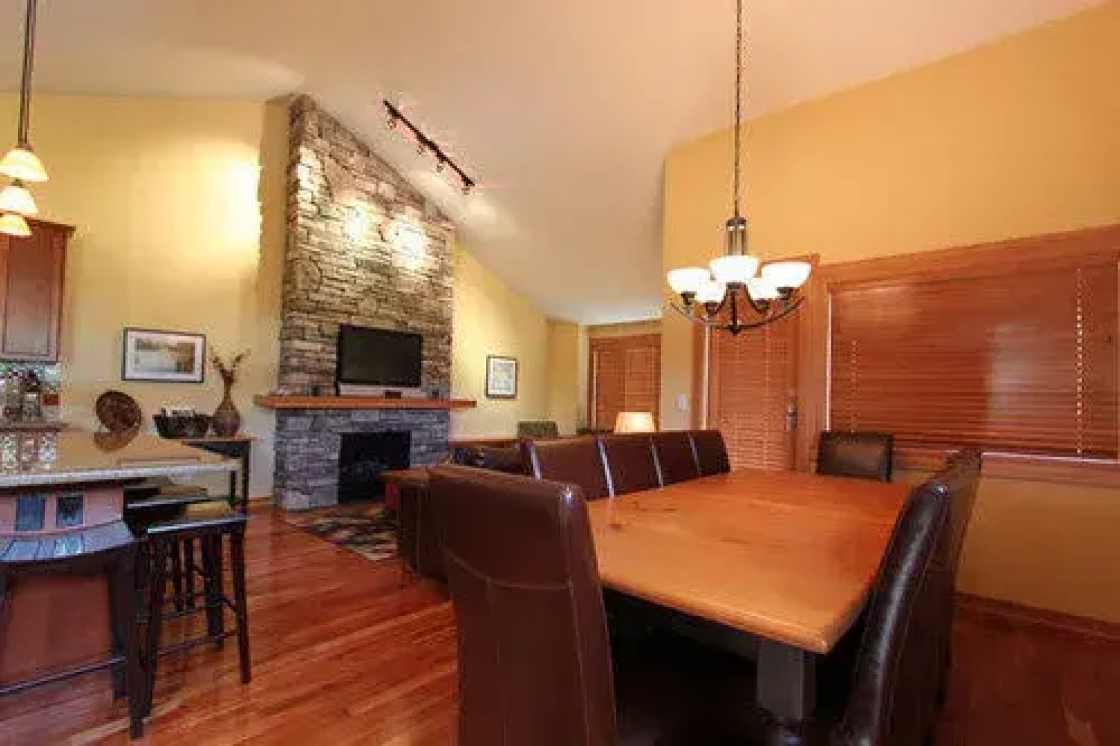 Pinnacle Ridge Chalets by FCR