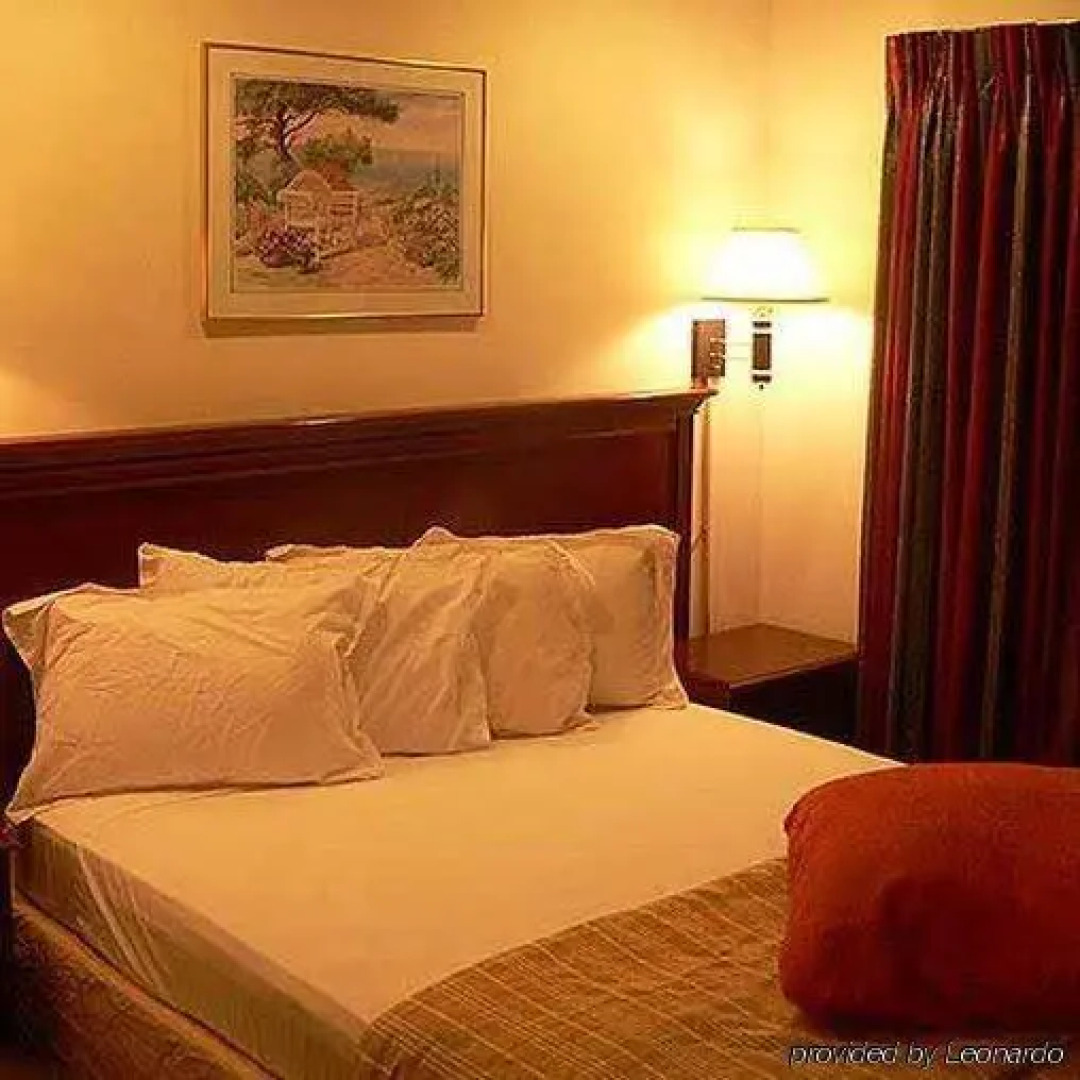 Crown Pacifiq Motel - Lincoln City