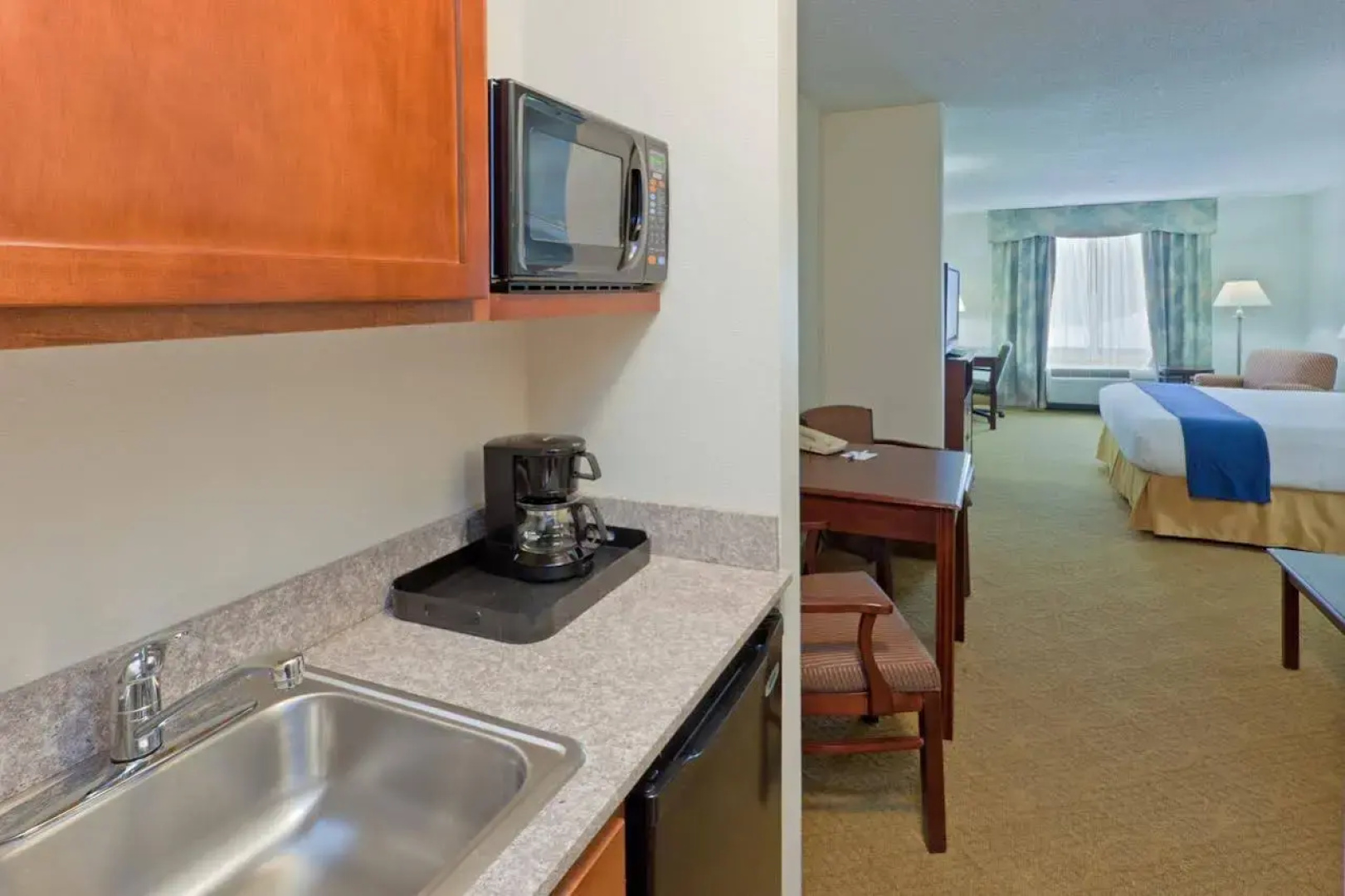 Holiday Inn Express Newton Falls by IHG