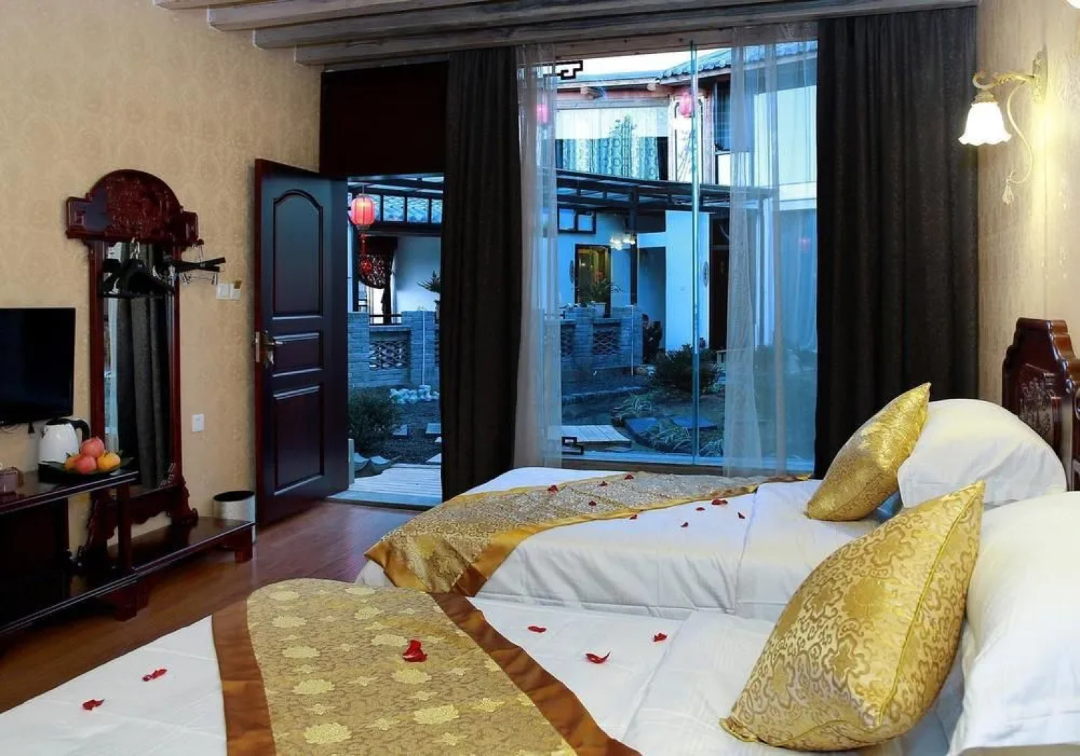 Xiaodao Bieyuan Inn