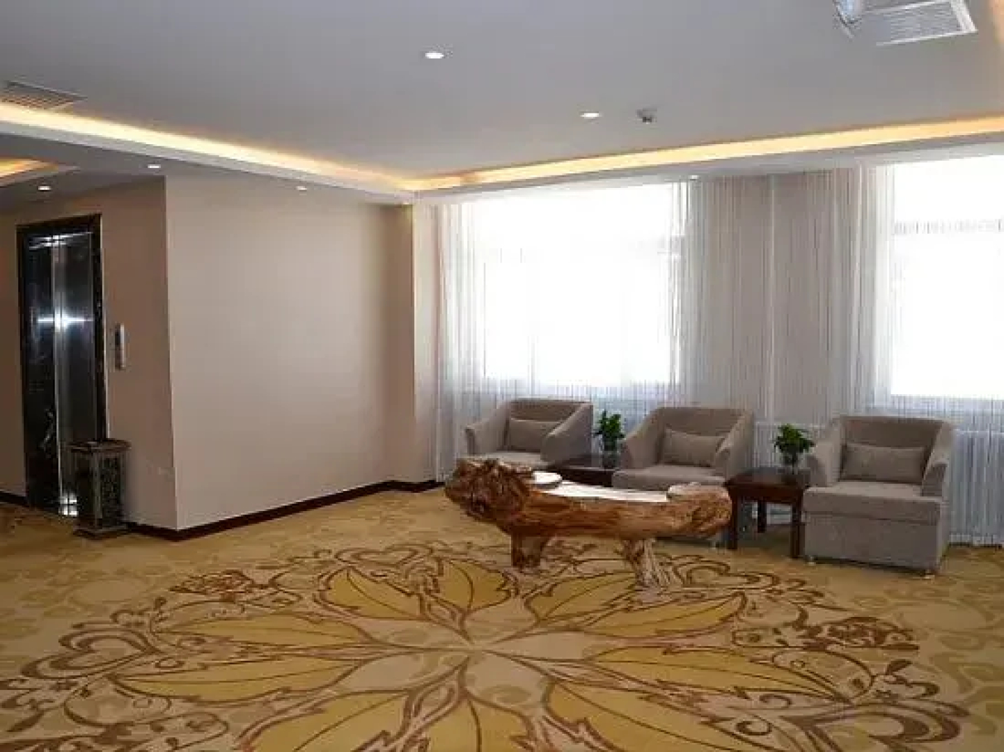 Wengniu Teqi Runhai Hotel