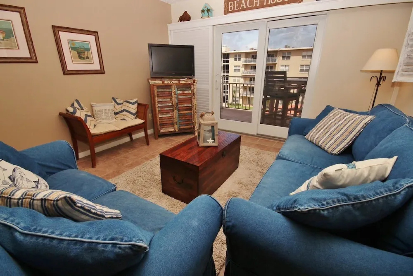 Sea Coast Gardens III 412