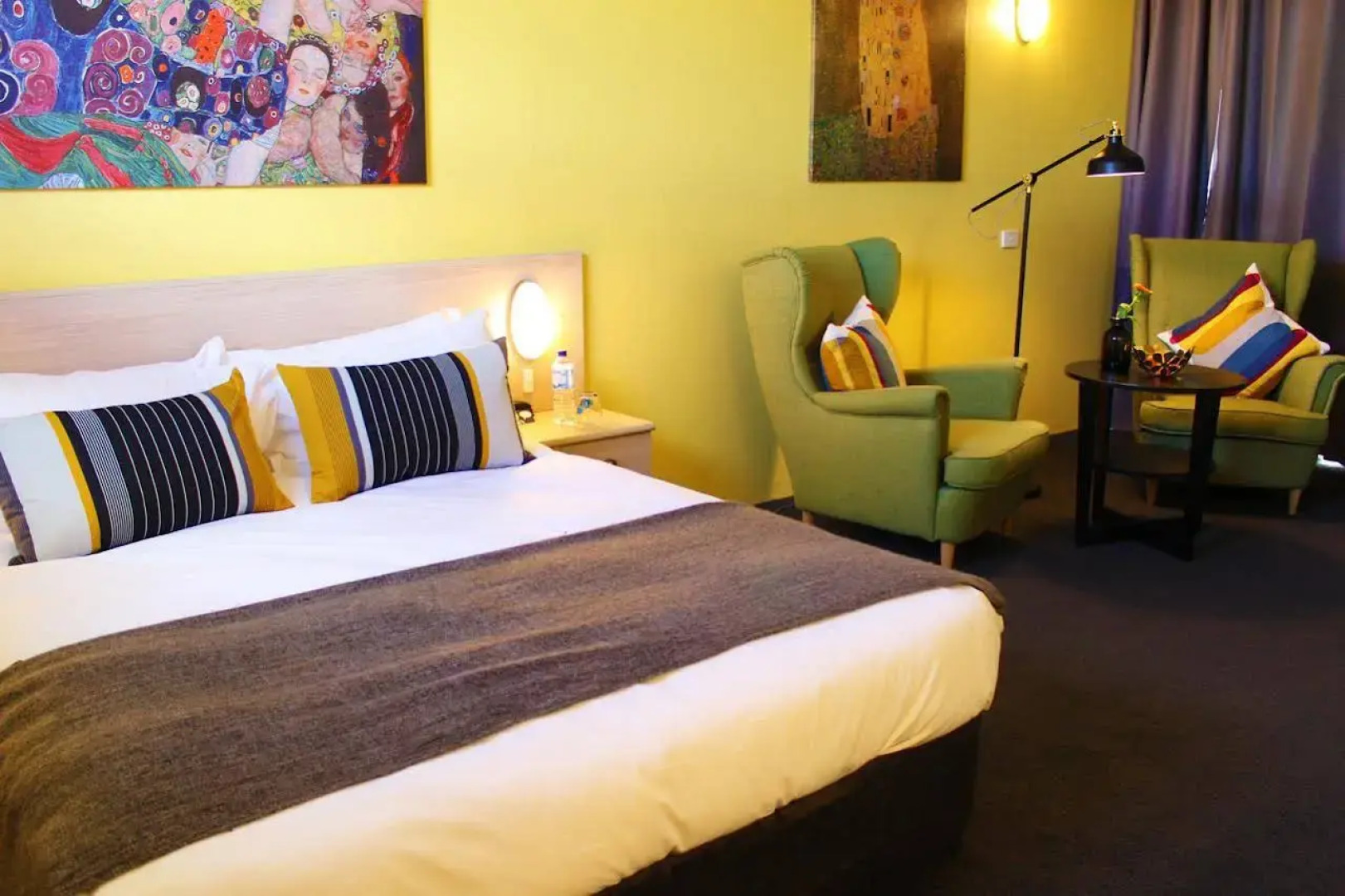 The Oriana Orange - Retro Hotel & Resort