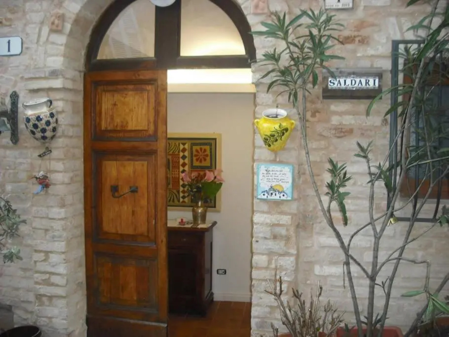 Casannunziata - appartamento con 2 camere no cucina