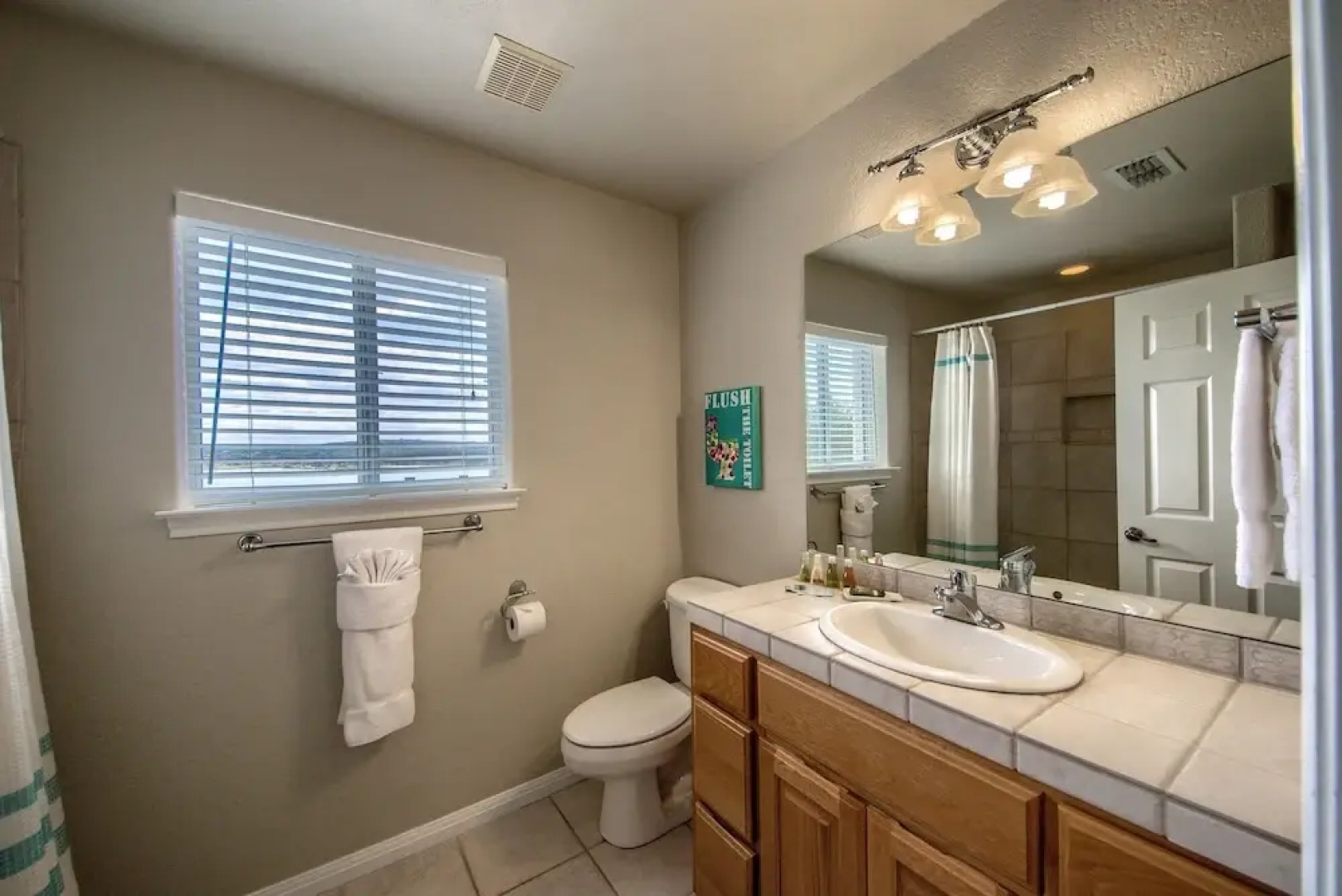 Tranquility By The Shore Cl1105b 4 Bedroom Home by RedAwning