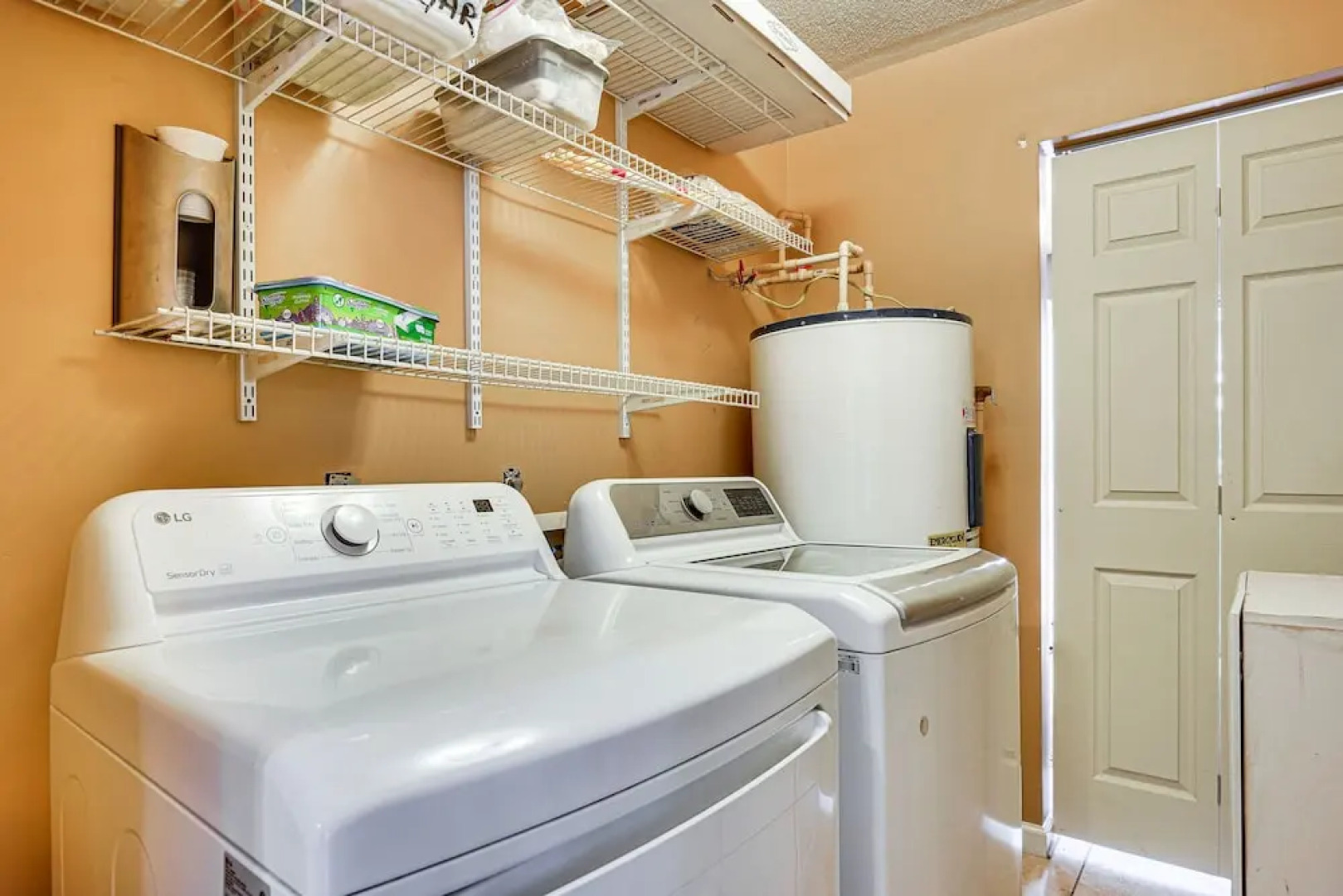 Charleston Home: Game Room, Large Deck & 2 Grills!