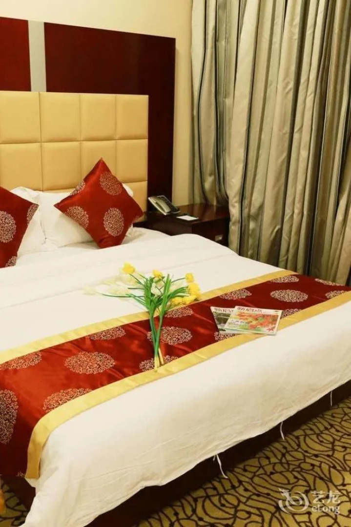 Qingdao Zhongyang Business Hotel