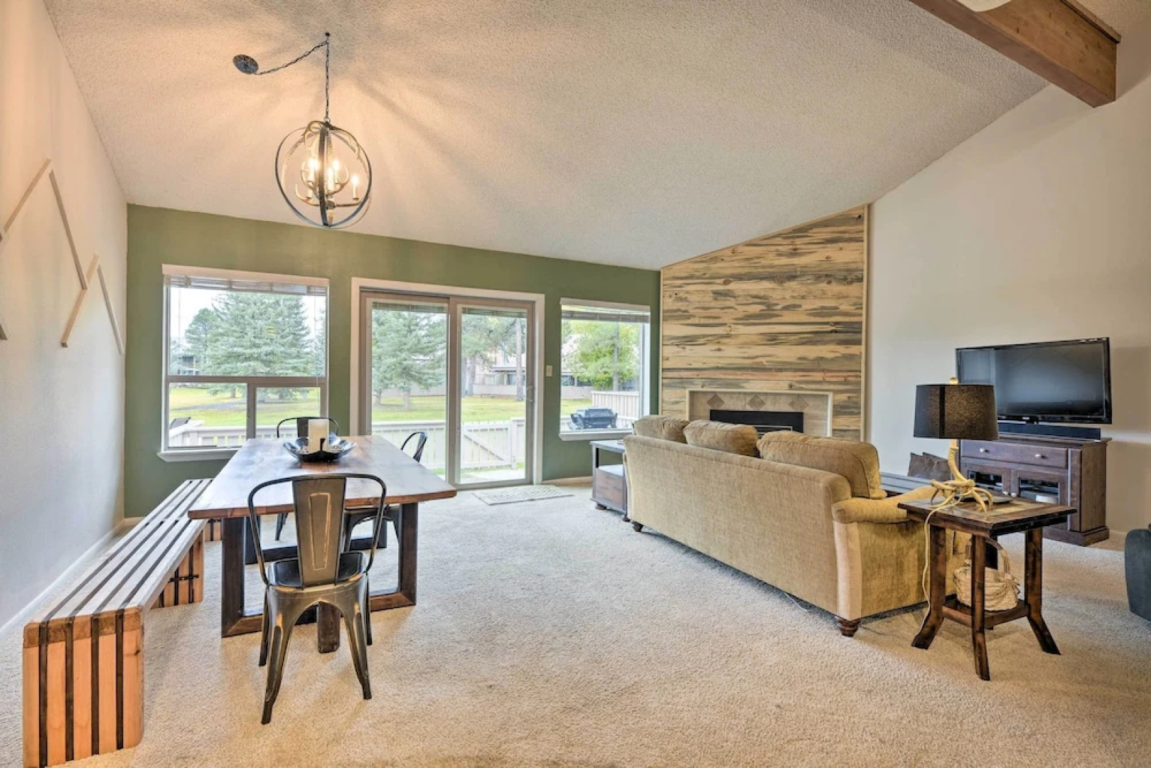 Pagosa Springs Townhome w/ Mountain Views!