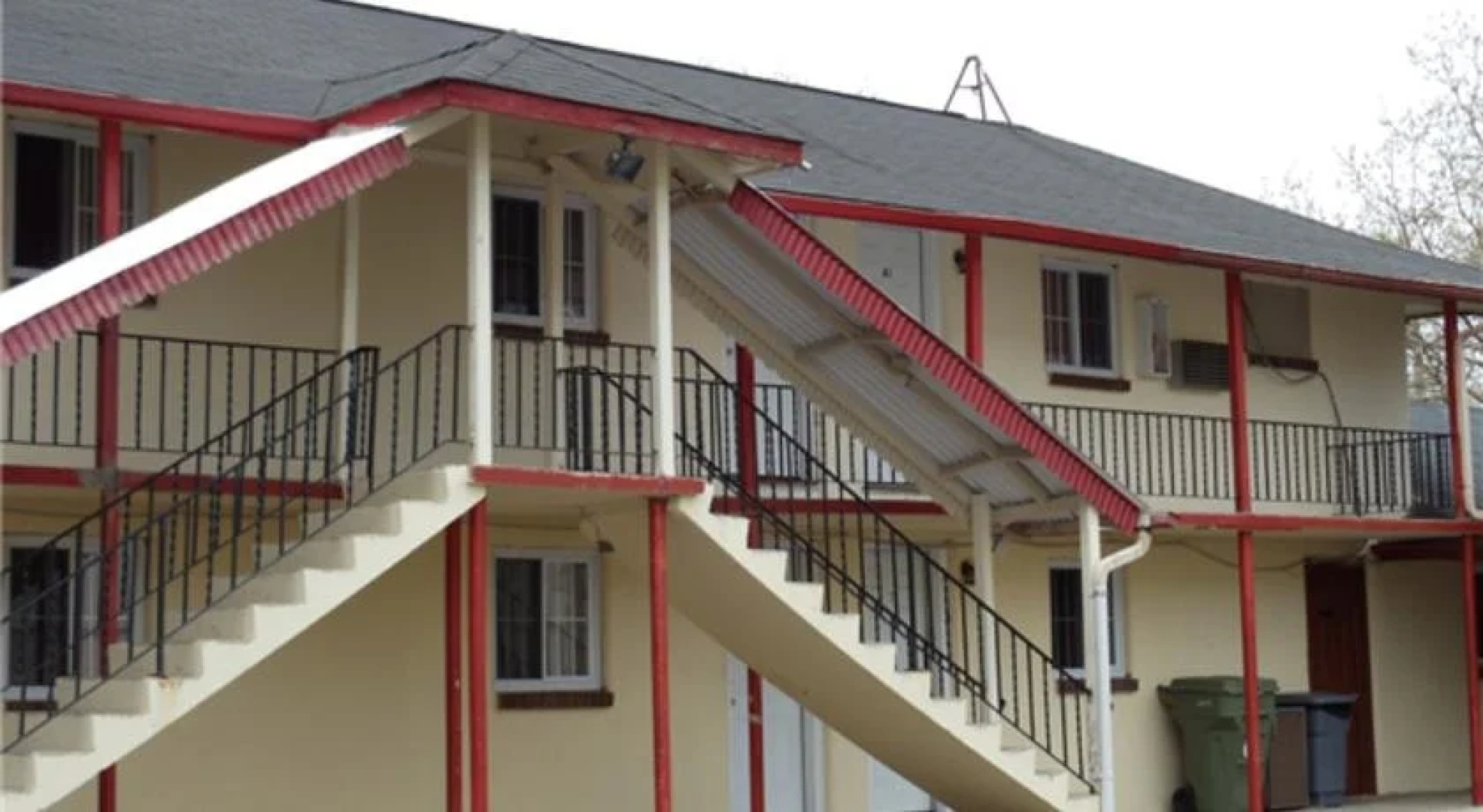 Fernwood Motel