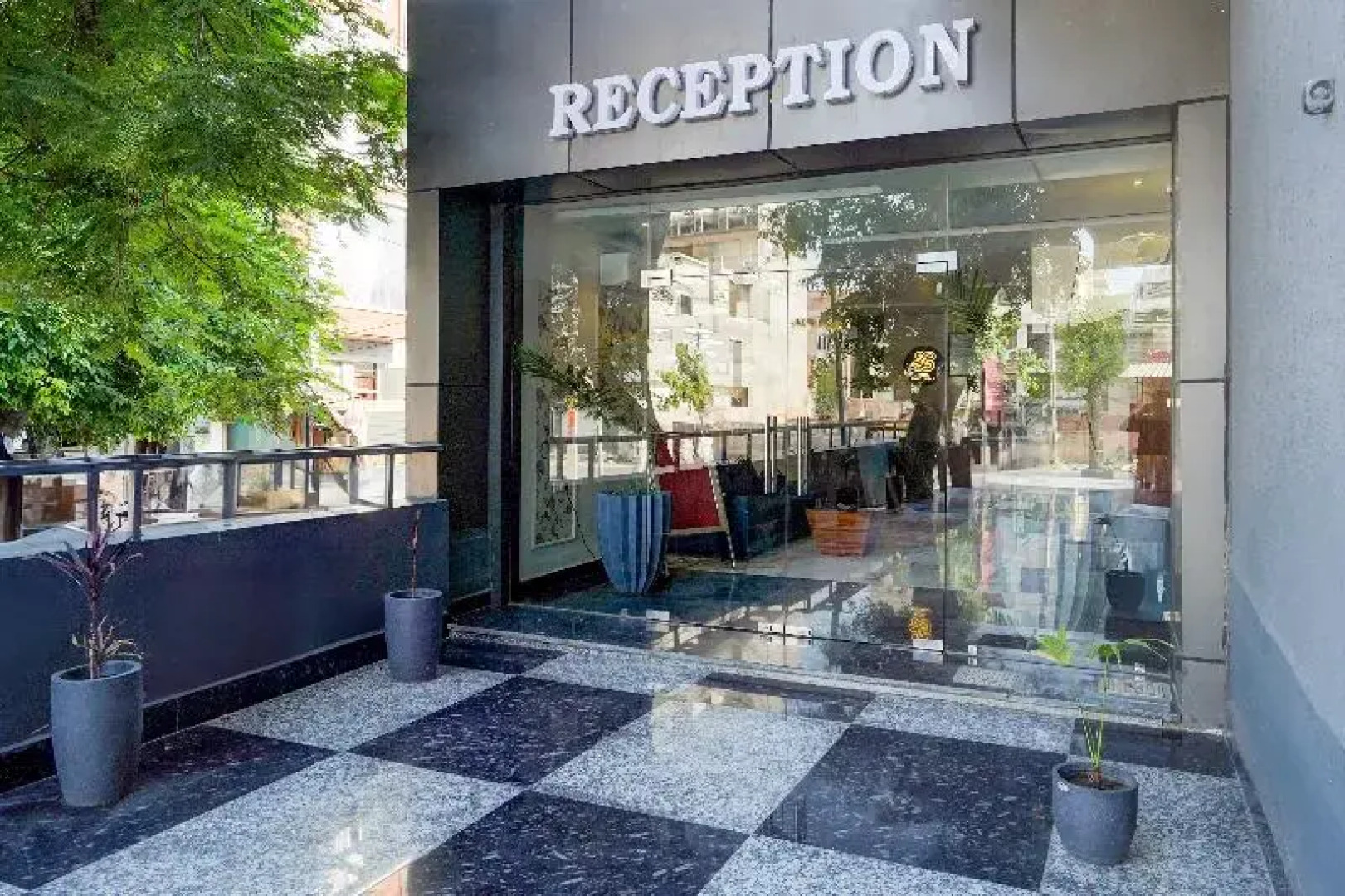 Townhouse 1363 Hotel Lindo Lugar