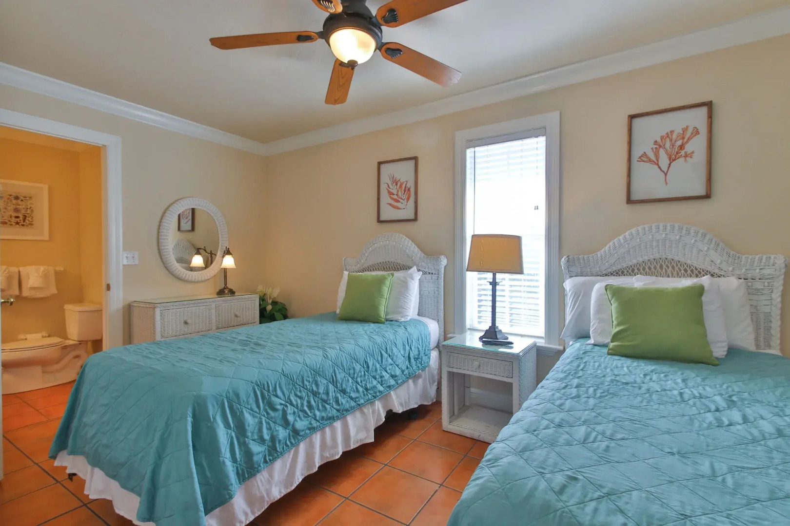 Tortuga Inn Beach Resort