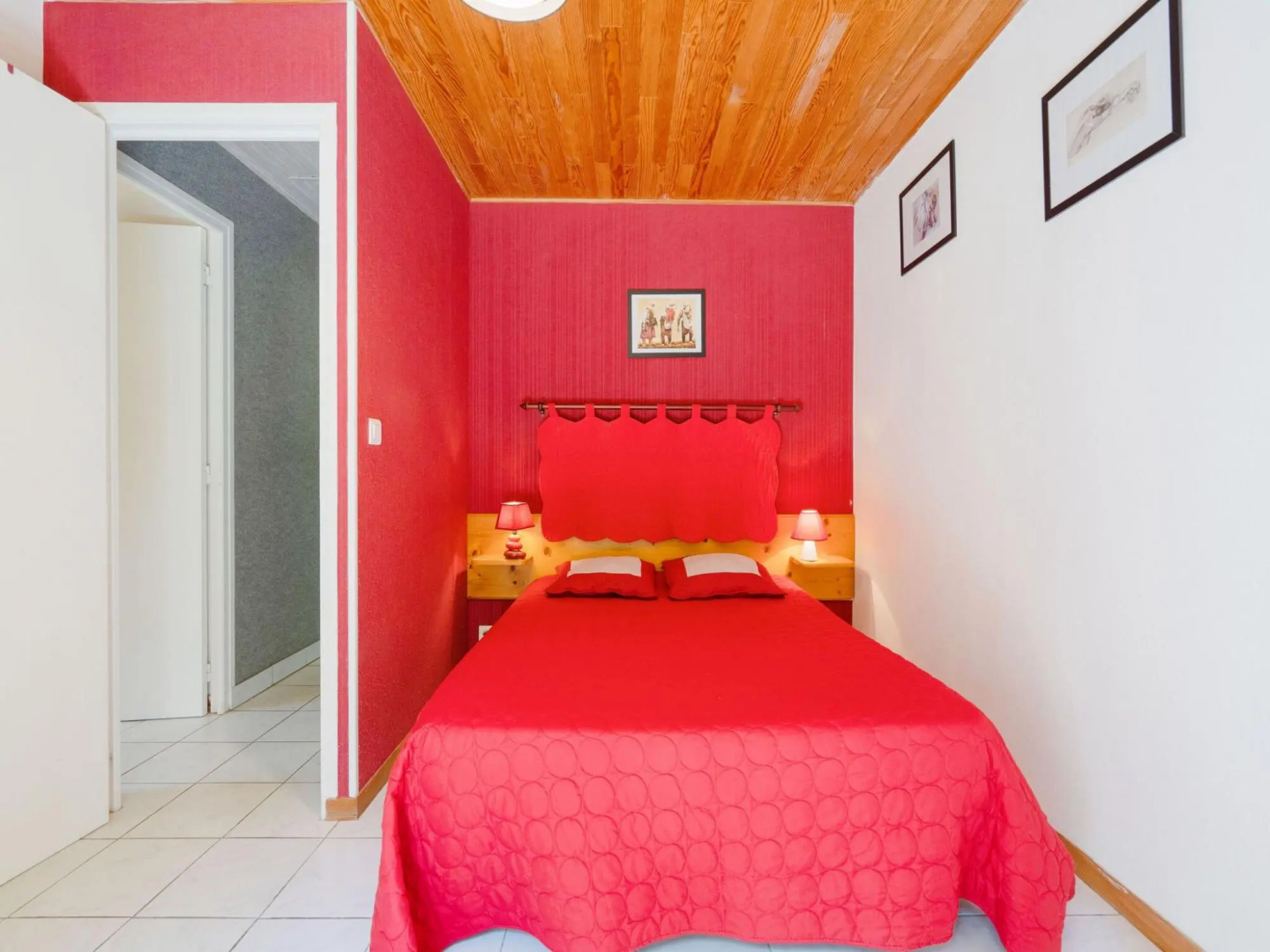 Serene Holiday Home in Les Salelles With Swimming Pool