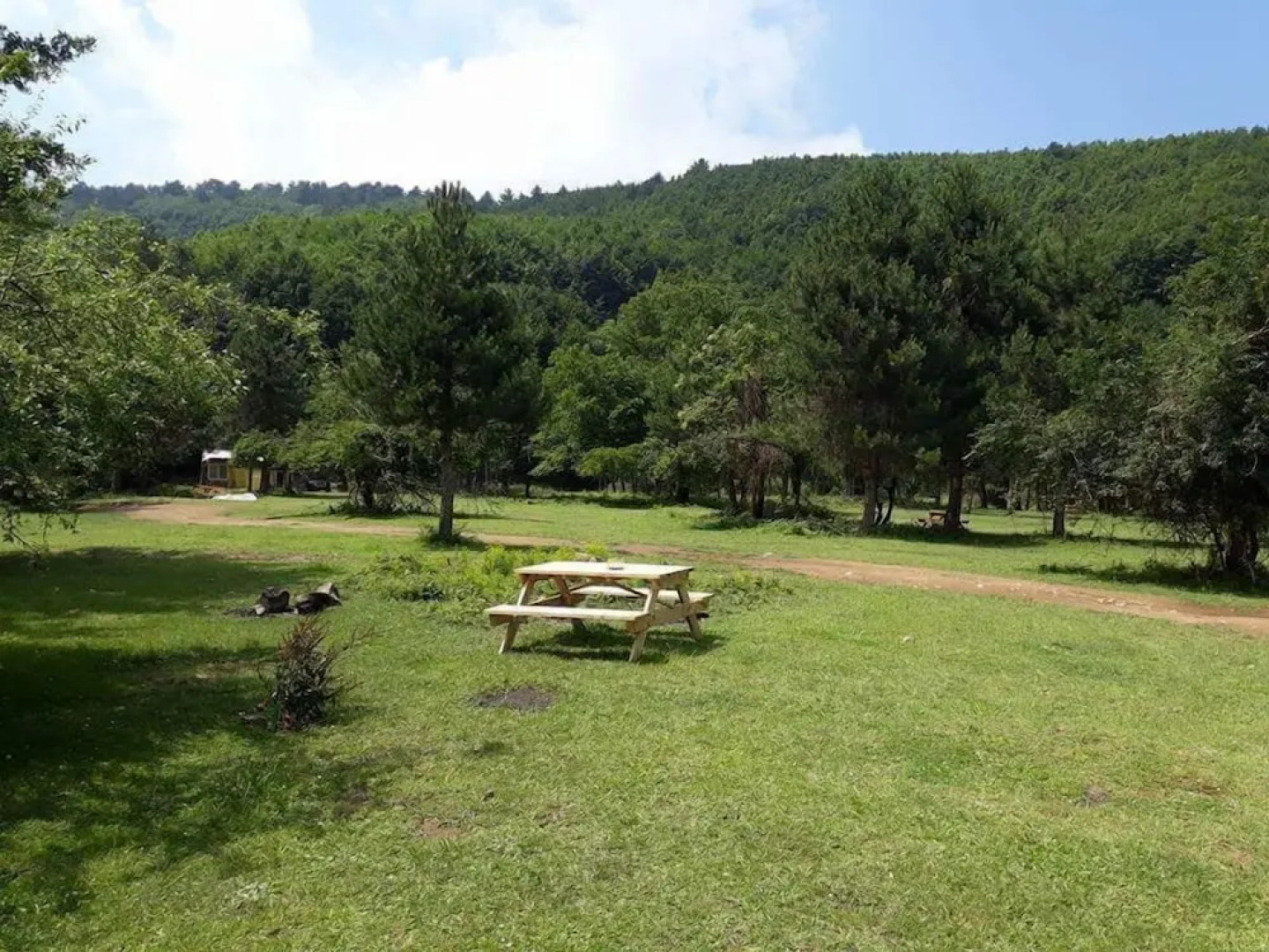 Kirkahvesi Garden - Campsite