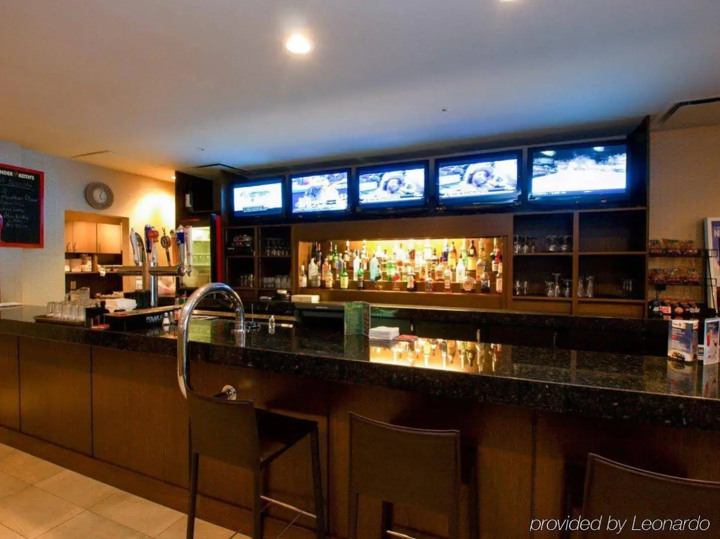 Holiday Inn Vancouver Centre by IHG