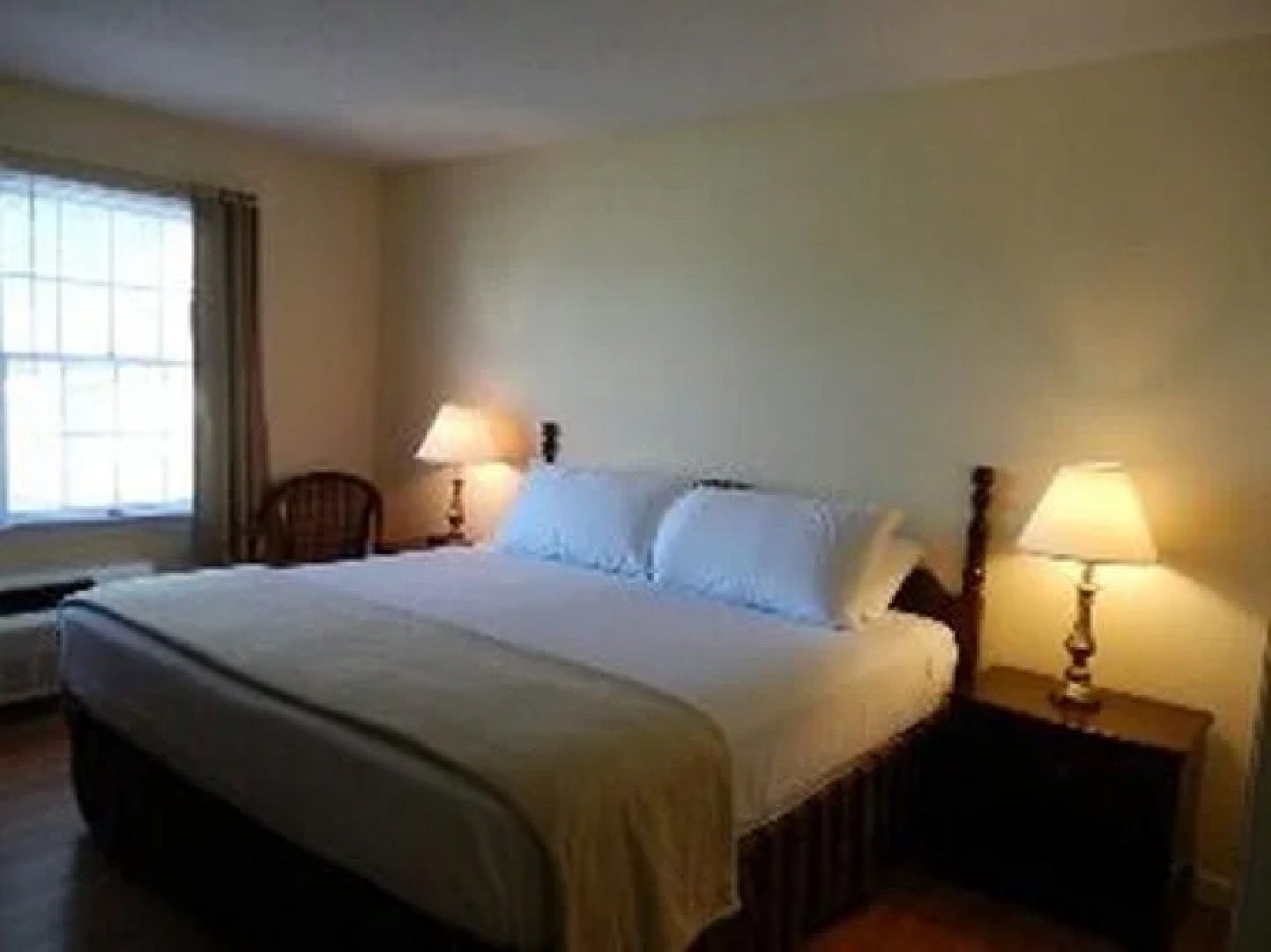 Erie Islands Resort and Marina