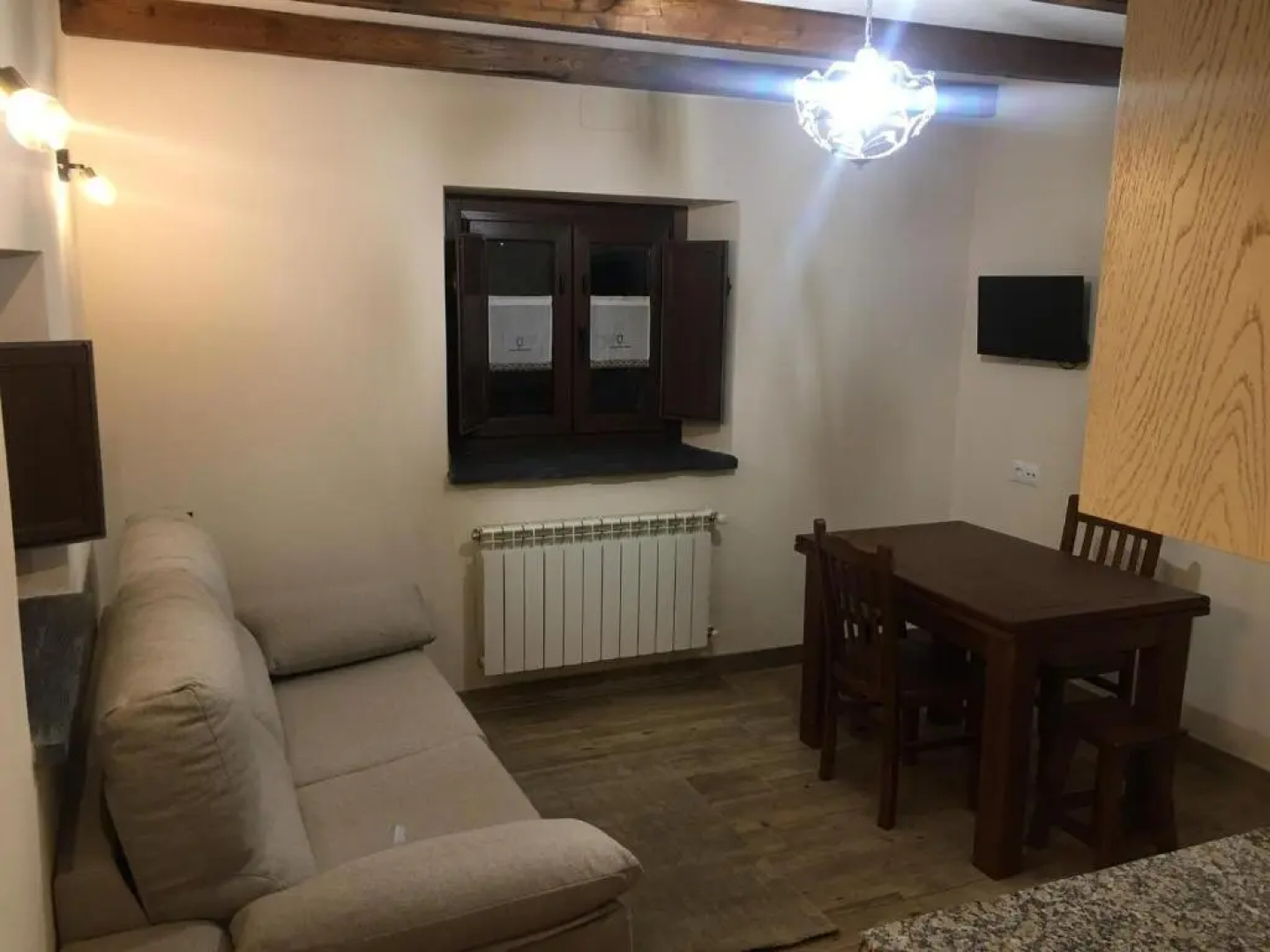 La Casa Vieja de Caneo - APARTAMENTOS RURALES 3 llaves