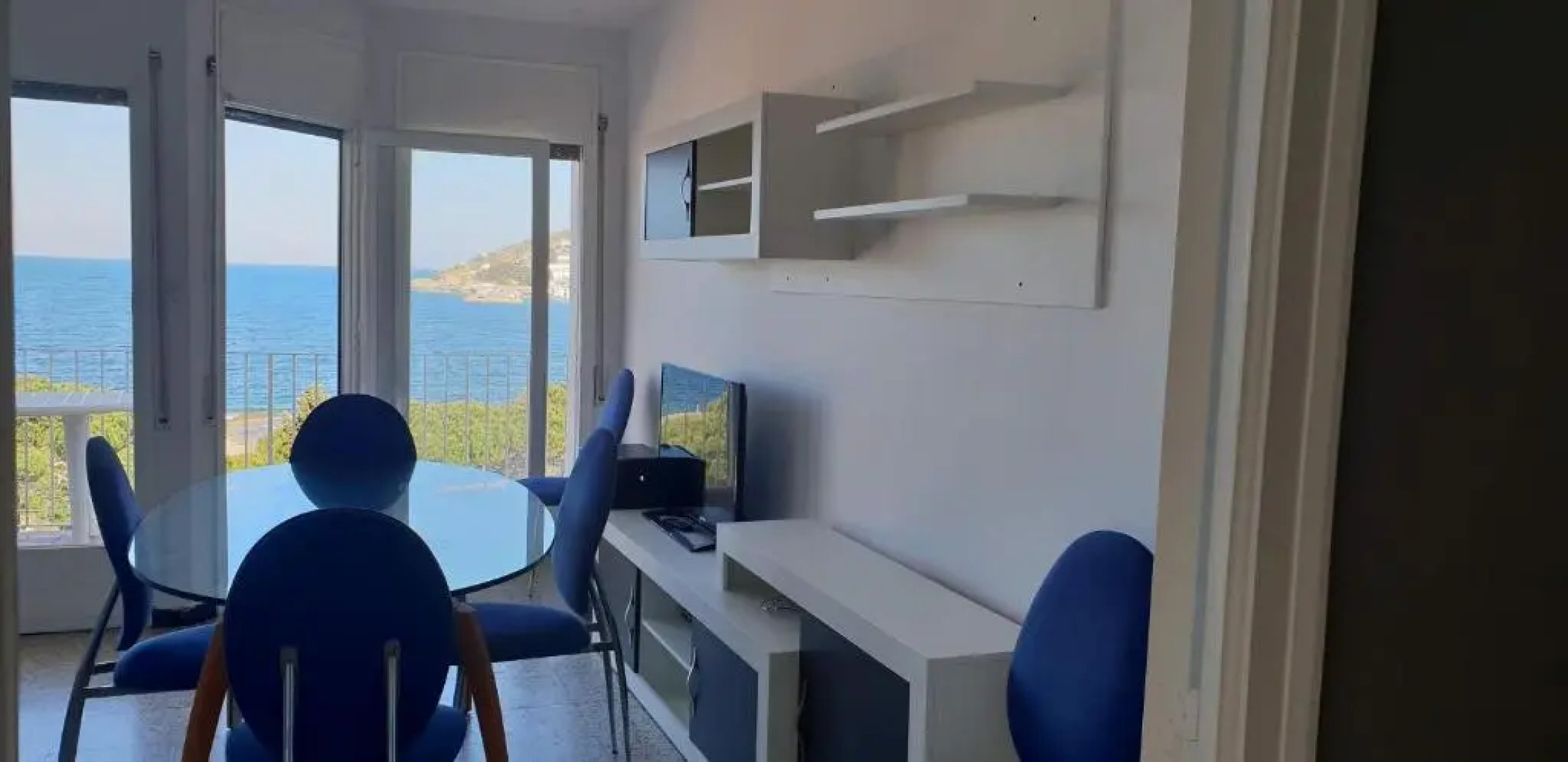 La Ribera, Apartament amb vistes al mar R2