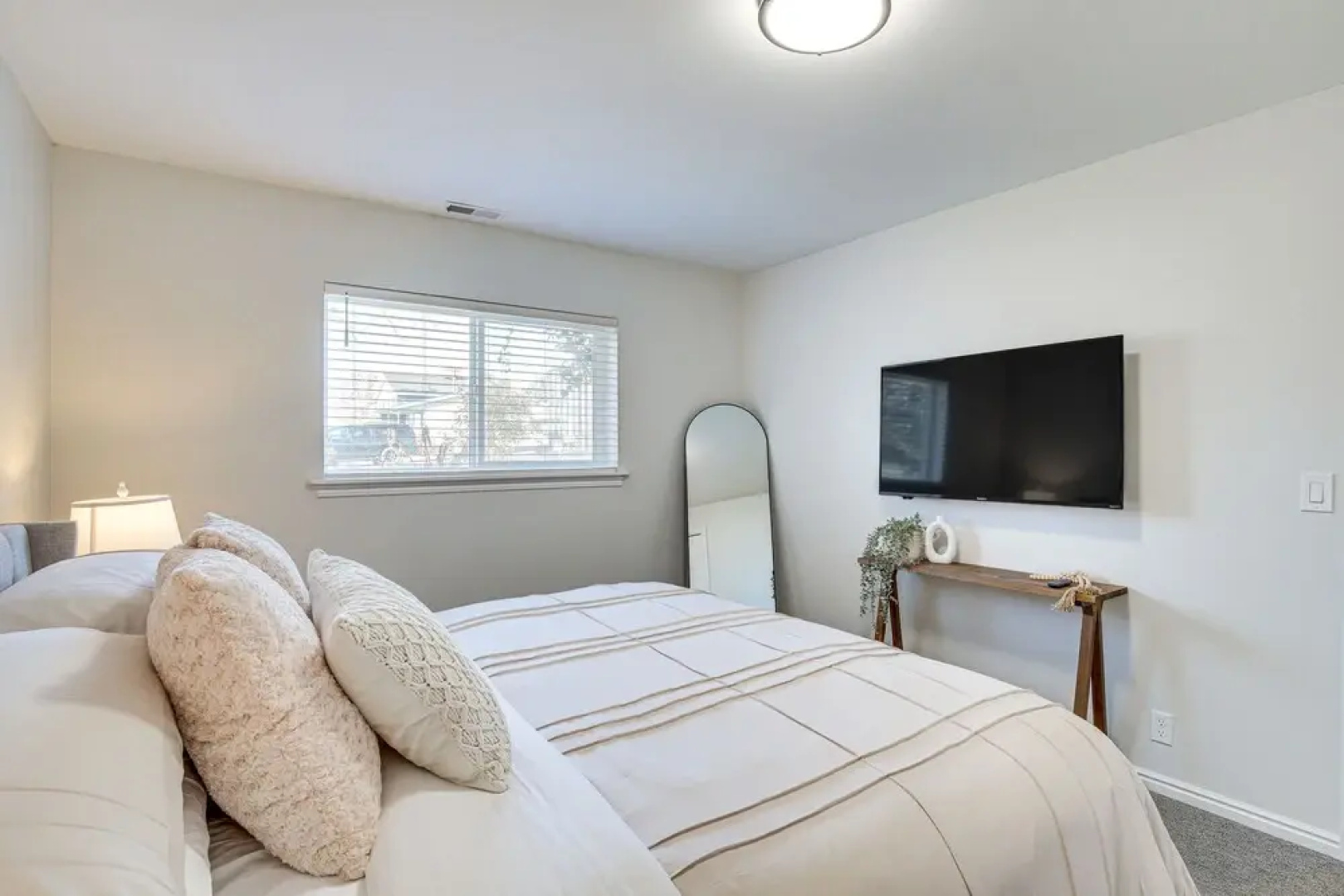 Stylish Orem Retreat w/ Deck, Near BYU & Uvu!