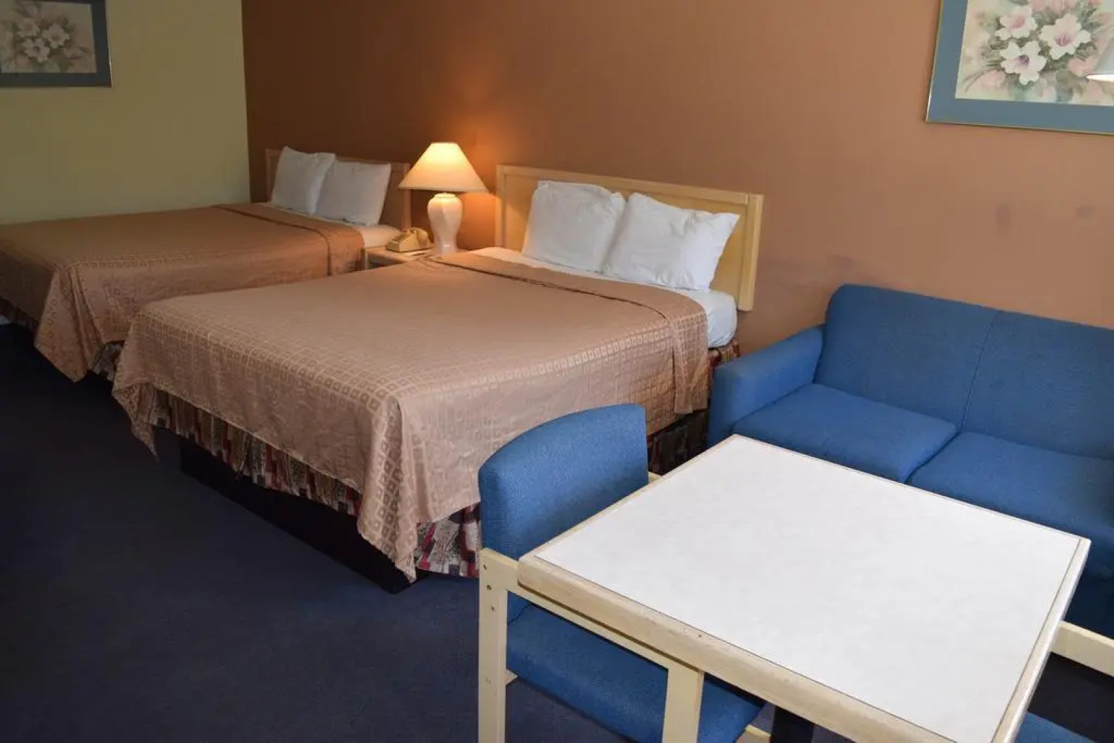 Valley Oaks Inn Woodland