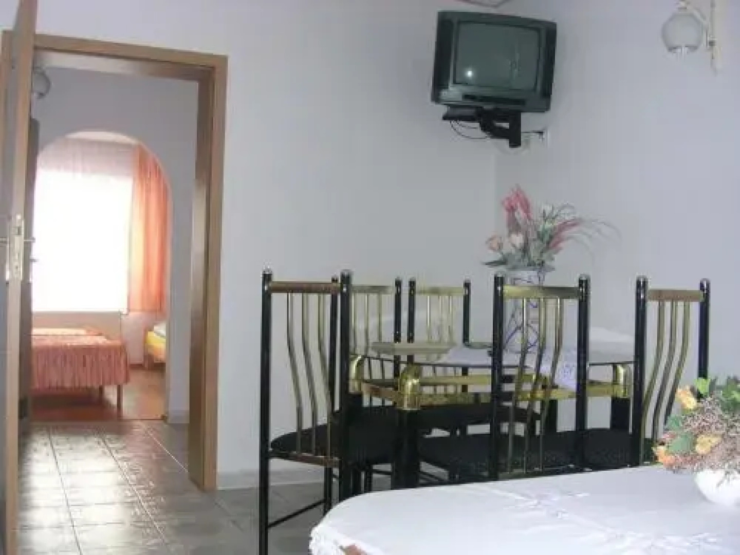 Bed-Breakfast by Tina