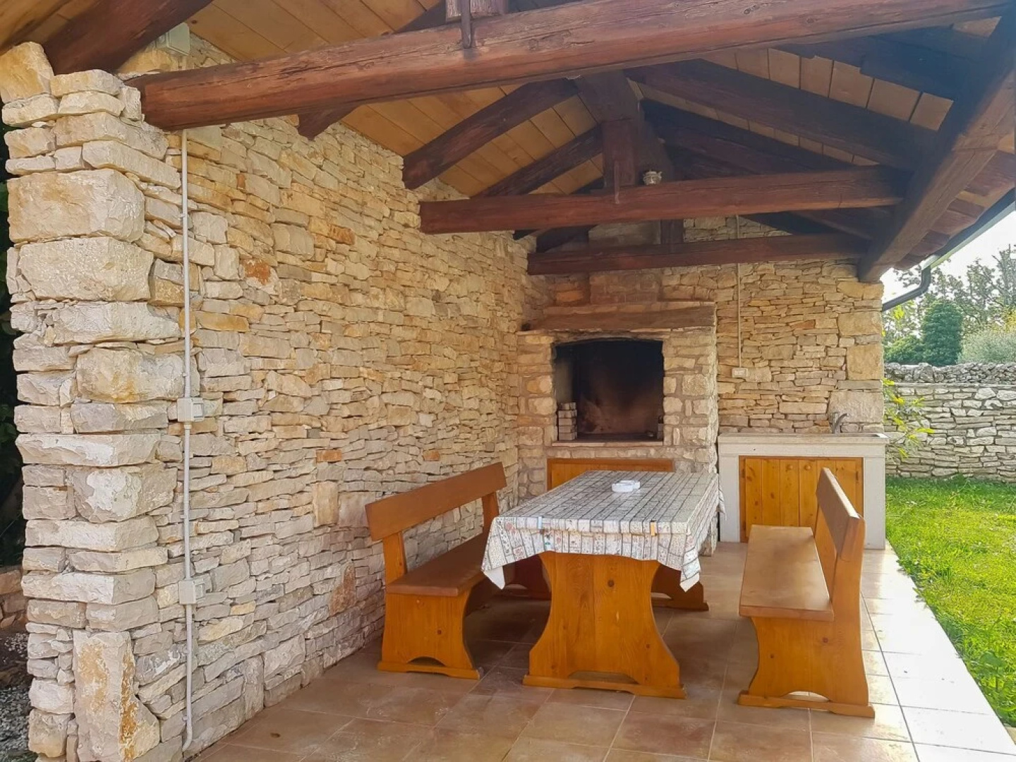 Ana Brgod in Brgod With 3 Bedrooms and 4 5 Bathrooms